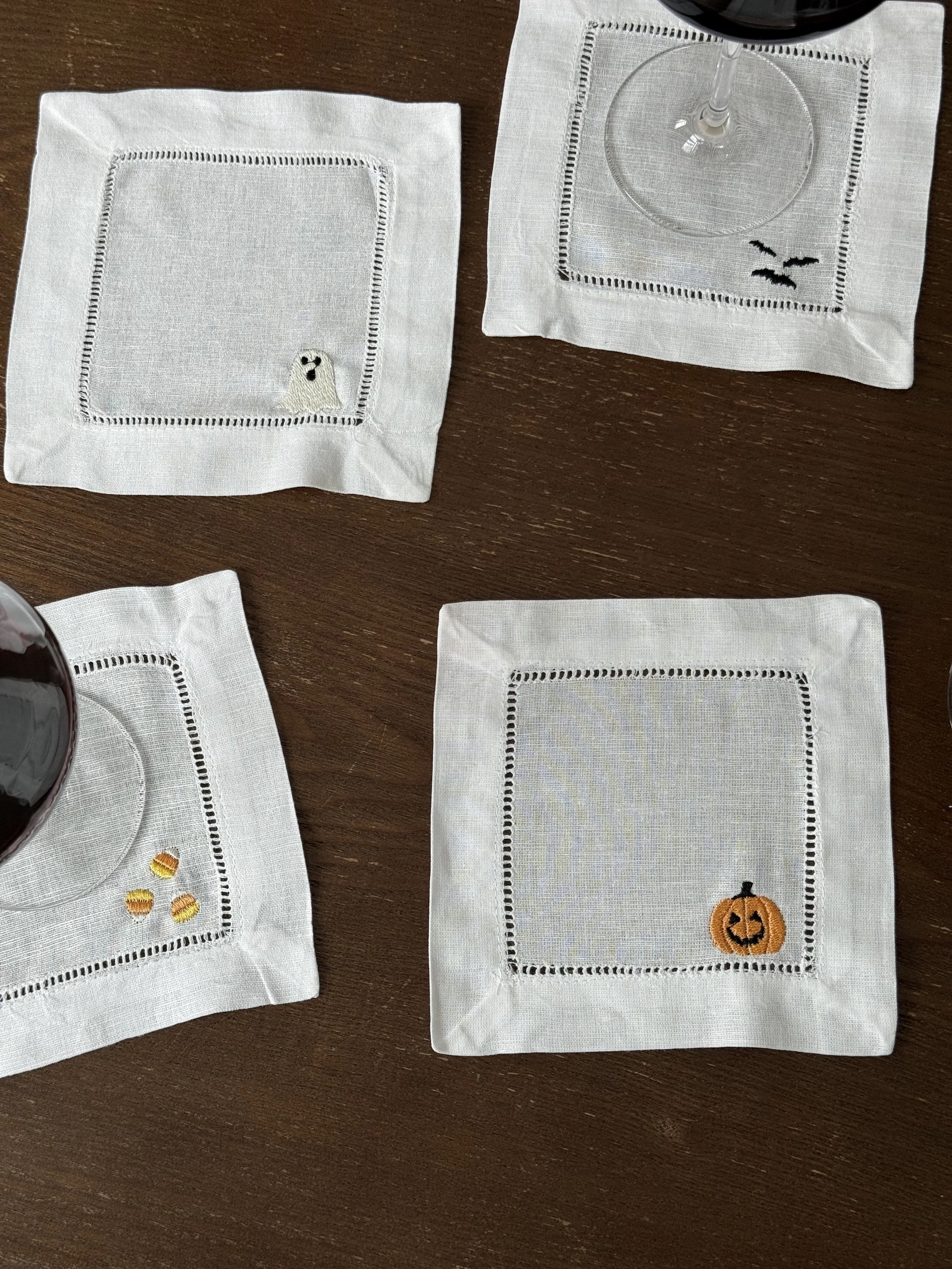 SppokySetCocktailNapkinLifestlye.jpg