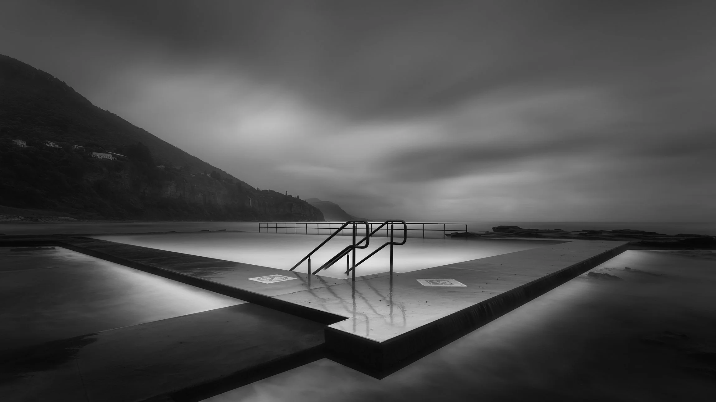 Coalcliff Ocean Pool. On a wild, stormy day, long exposure turns crashing waves into a smooth silk beneath a dark, brooding clouds.Approximate dimensions of this beautiful artwork are provided as a guide only.
1550x800
Number 10