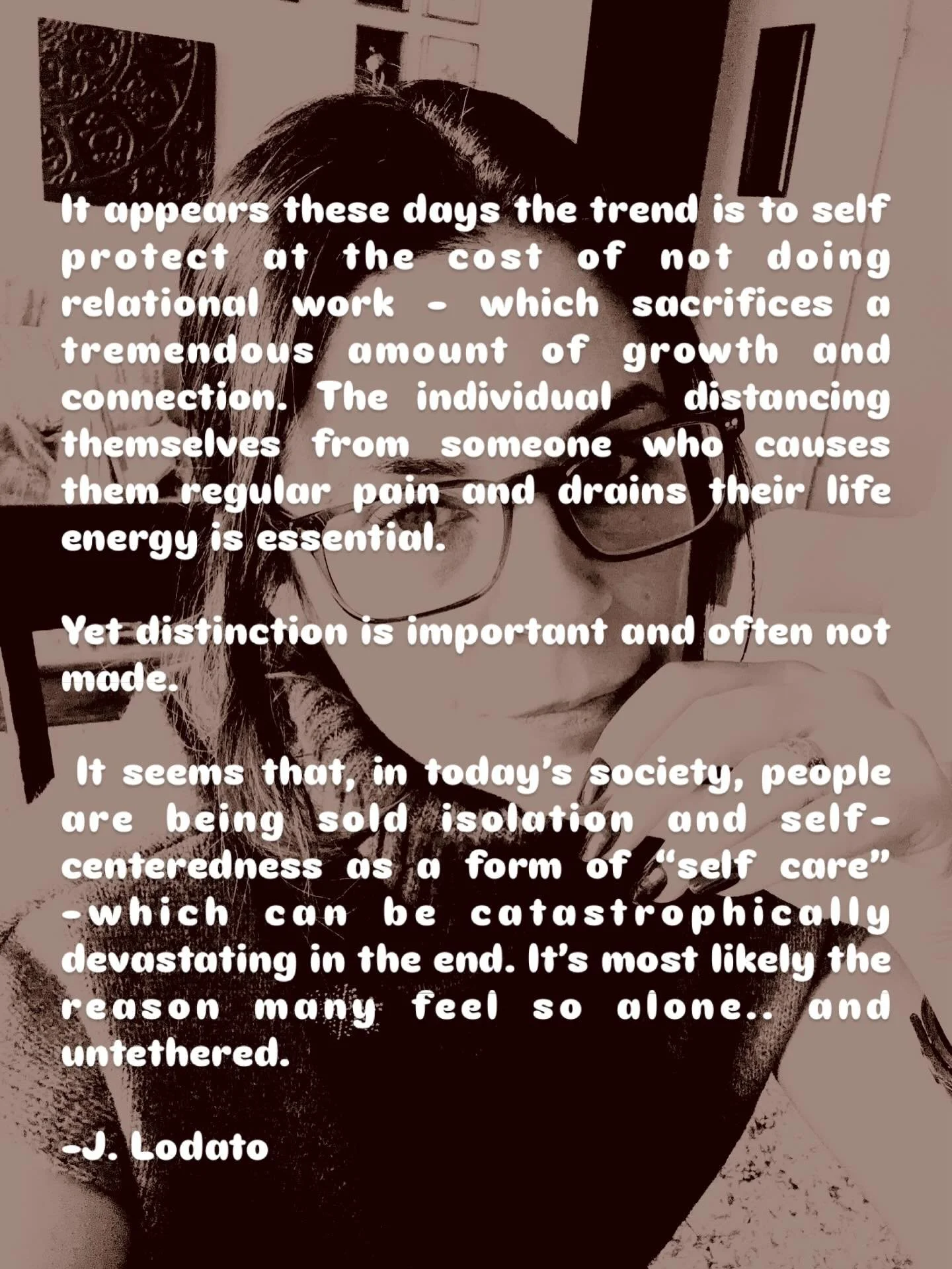 Sometimes we forgo the garden because of the weeds. But when we weed through reflection, we create space for seeds of connection&mdash;at home, in love, and in the workplace 🍃

#lifecoaching #connectionmatters #growthmindset #creatingconnections #bu