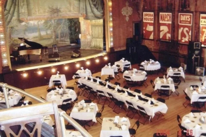 operahousedinnershot.jpg