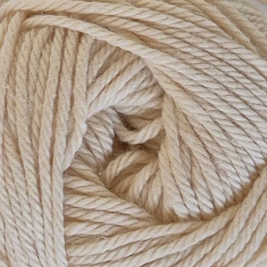 Liesel's Loop 4 ply cotton yarn in Oatmilk colour