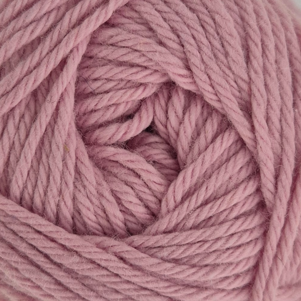 Liesel's Loop 4 ply cotton yarn in Rose Pink colour