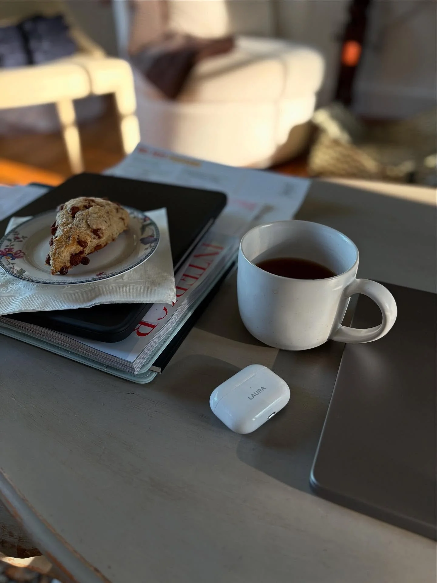 Tapping out the week with my homemade  cinnamon chip scones and a caffeine kick. Bring on the weekend.

#biophilicdesign #sustainabledesign
#wellnessinteriors 
#atlantadesigner
#atlantainteriordesign
#upstatenewyorkdesigner
#farmhouserenovation