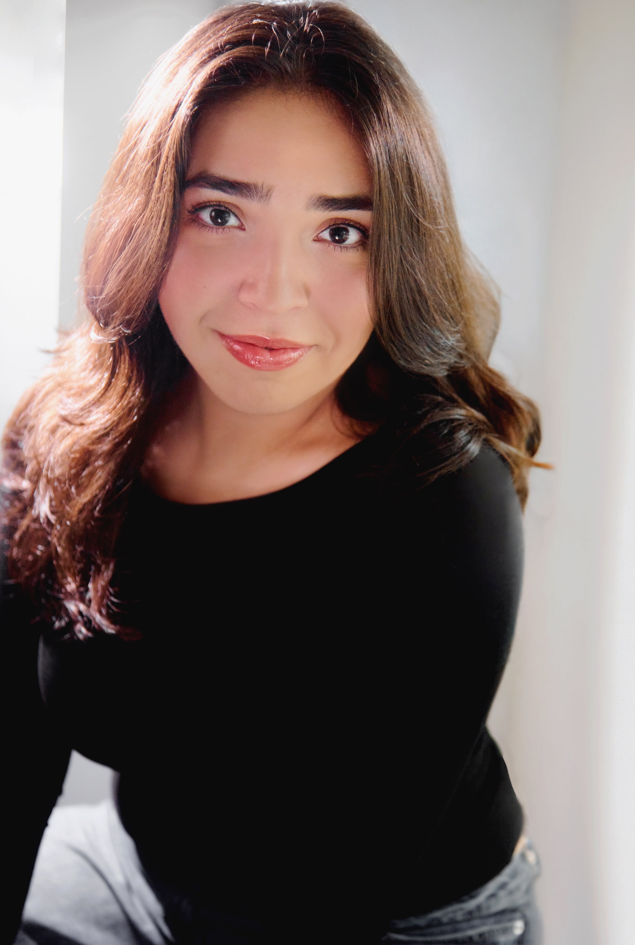 ARI SUSSMAN_ HEADSHOT.png