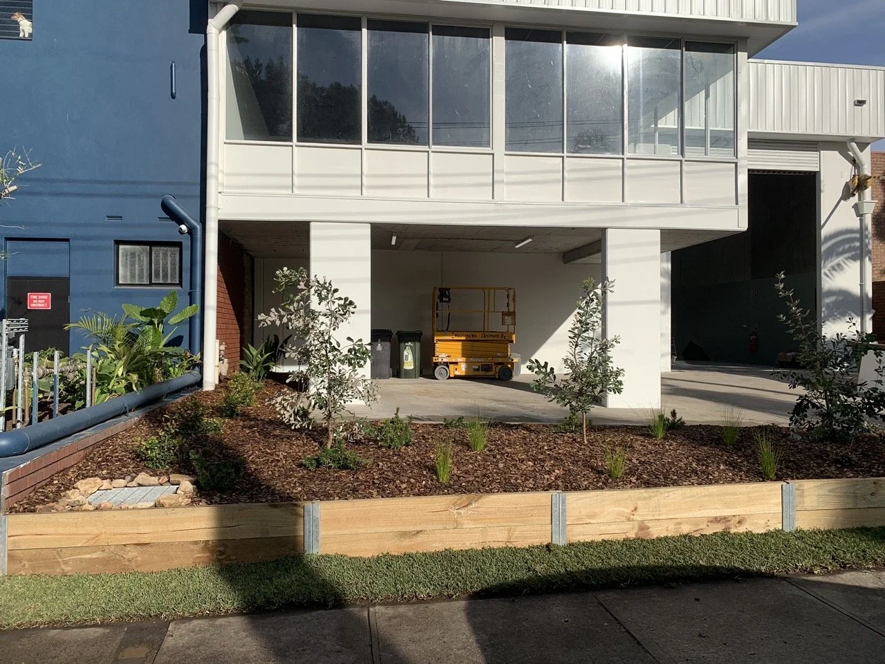 botany-bed-turf-edge-front-after-may2024.jpg