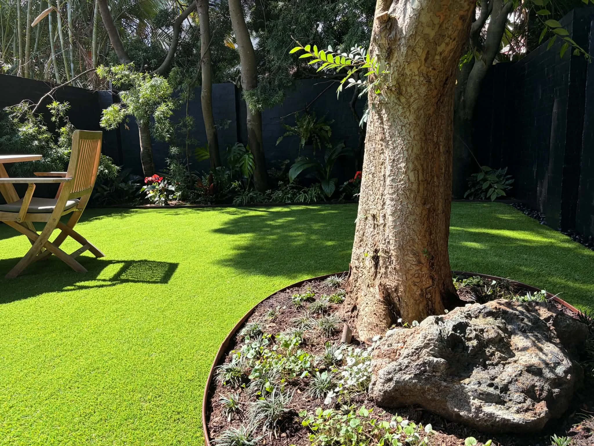 bondi-turf-corten-tree-ring-chair.jpg
