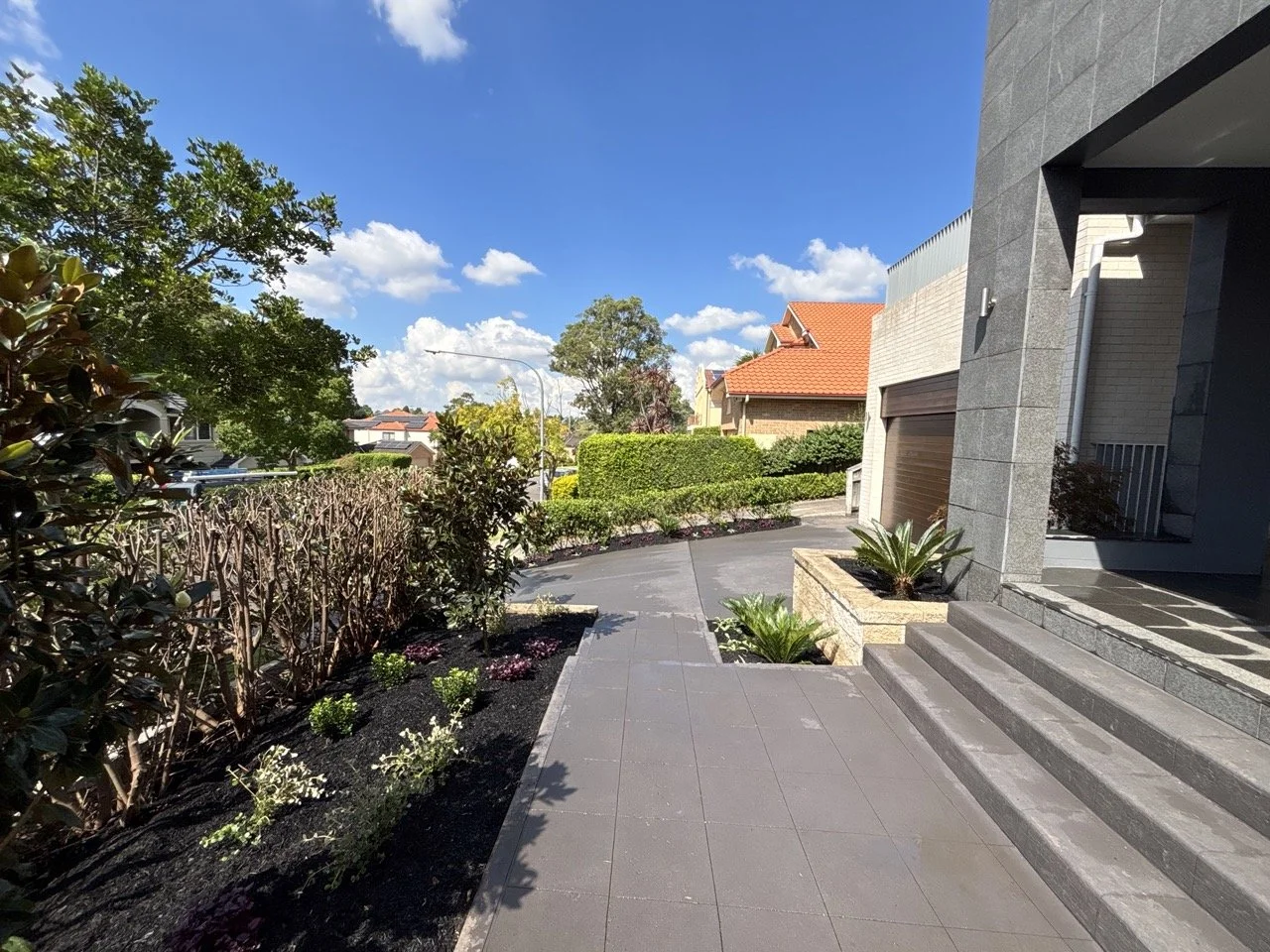 castle-hill-driveway-approach-after.jpg