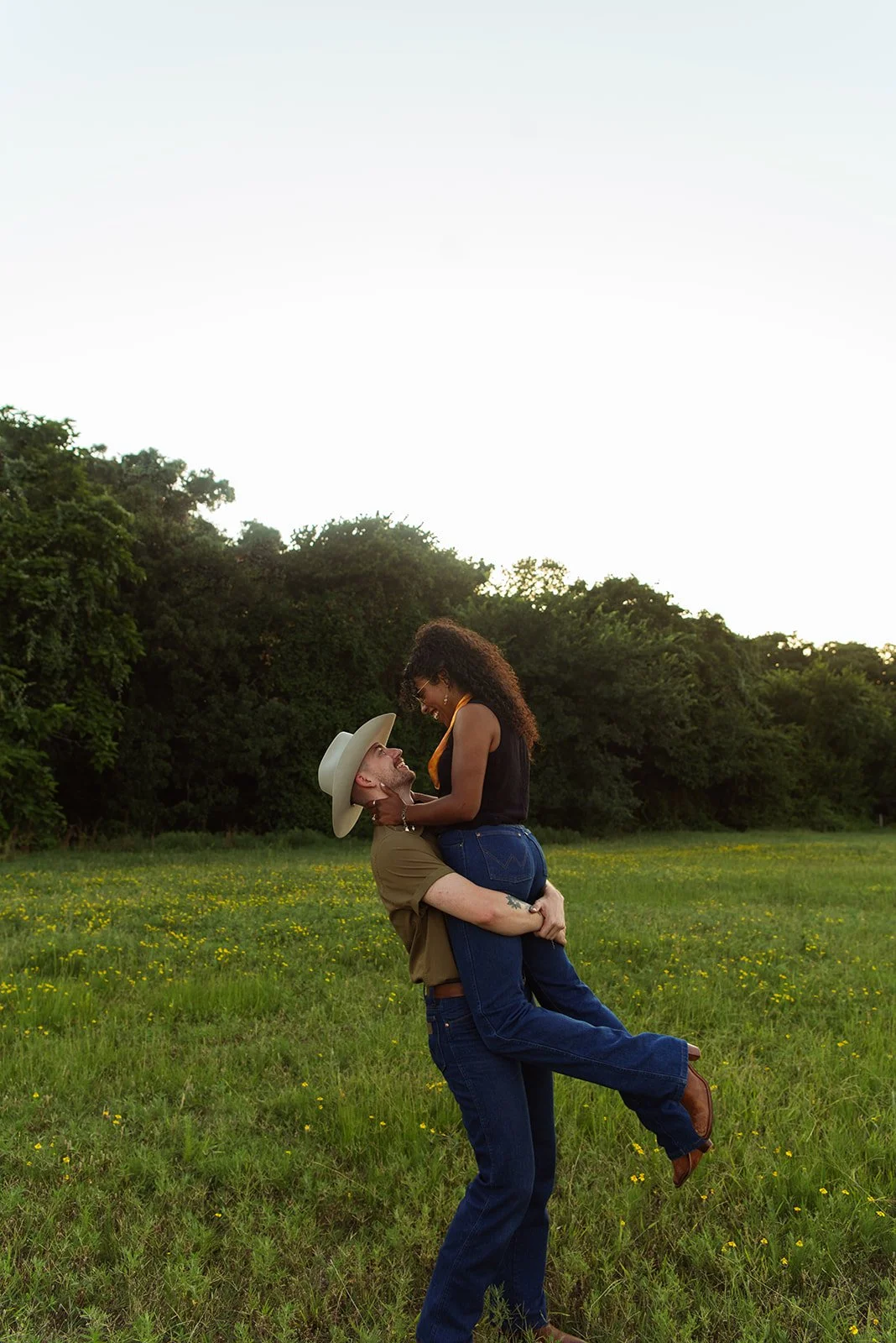SBPhotographs-DallasEngagement-1290_websize.jpg