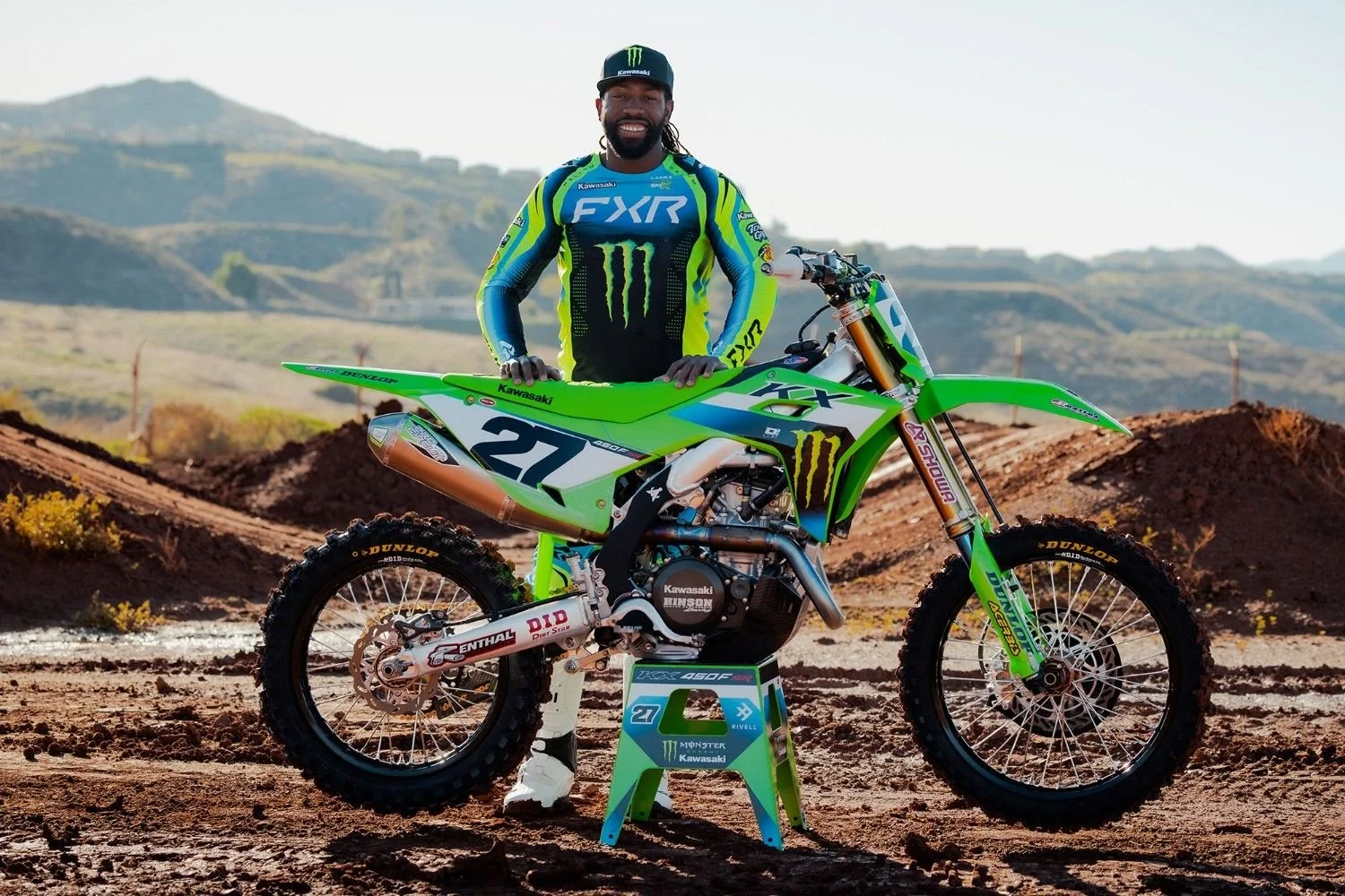 Kawasaki confirms Stewart and Marchbanks for 2027