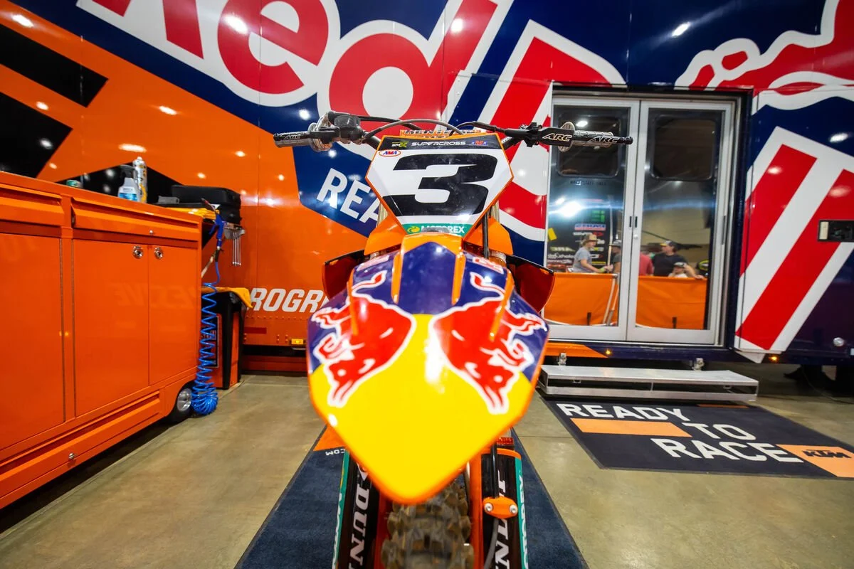 Injury Update: Eli Tomac