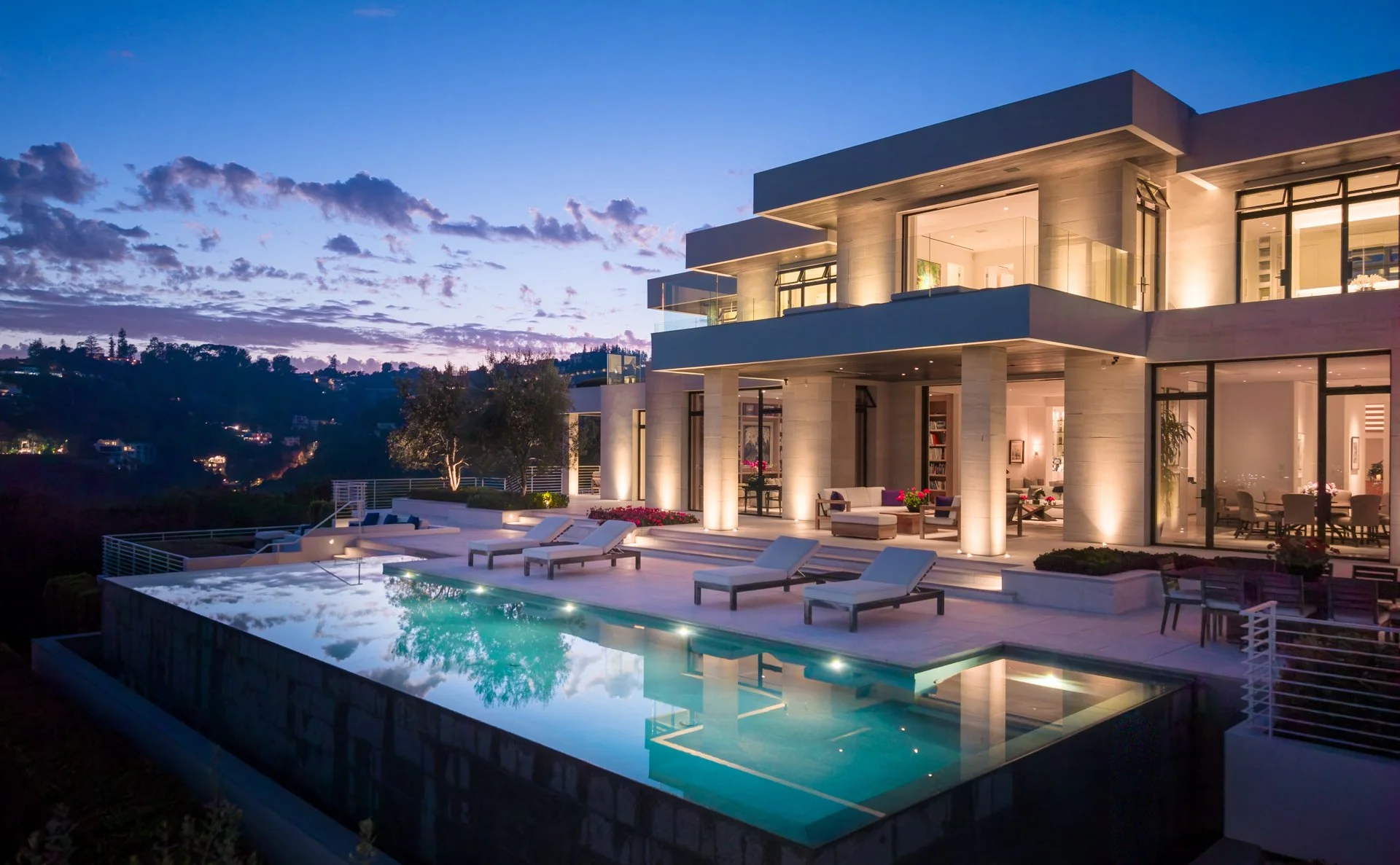 9966BeverlyGrove-mls-131.jpg