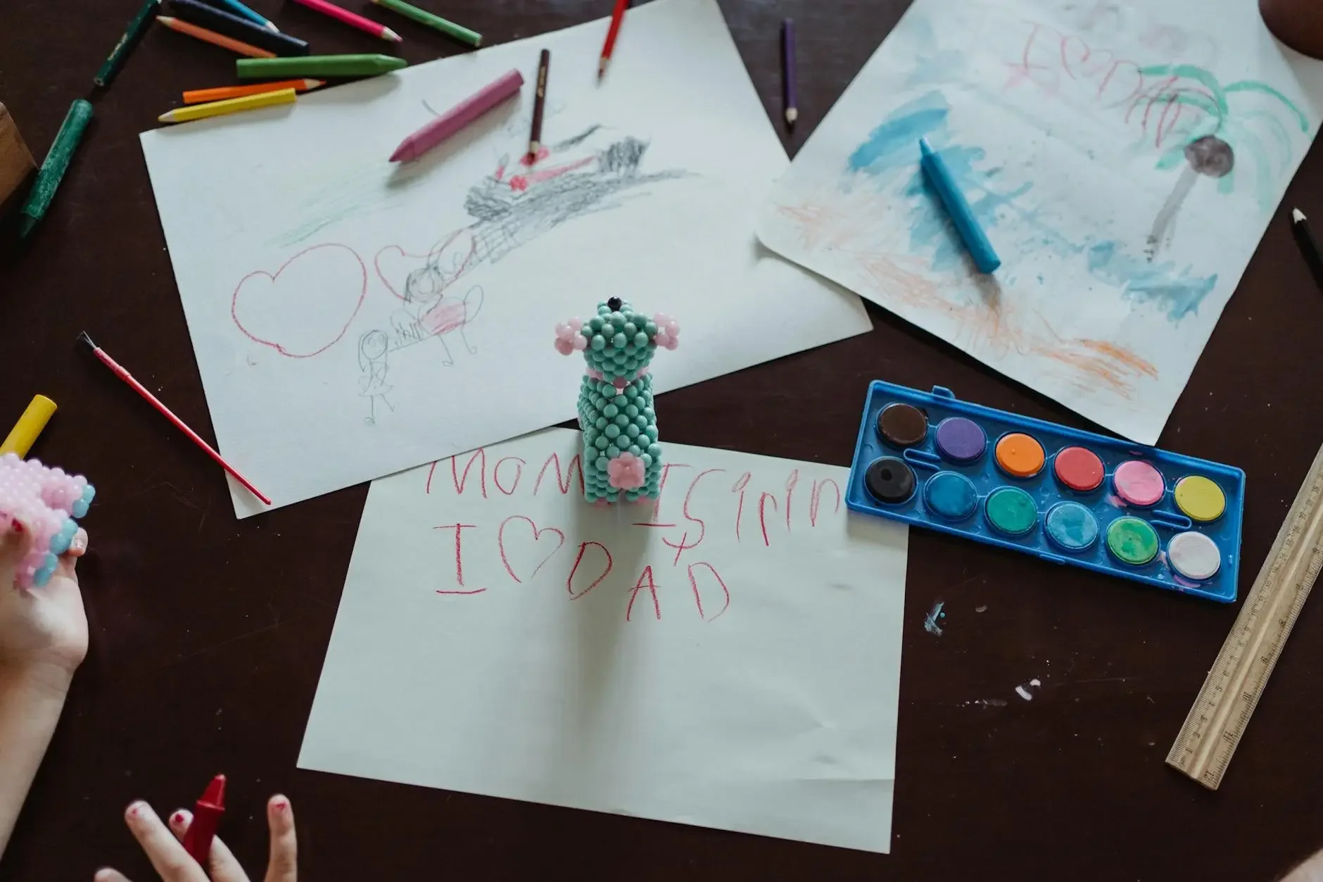 From Overwhelm to Joy: Organizing Kids’ Artwork Without the Emotional Burden | Episode 025