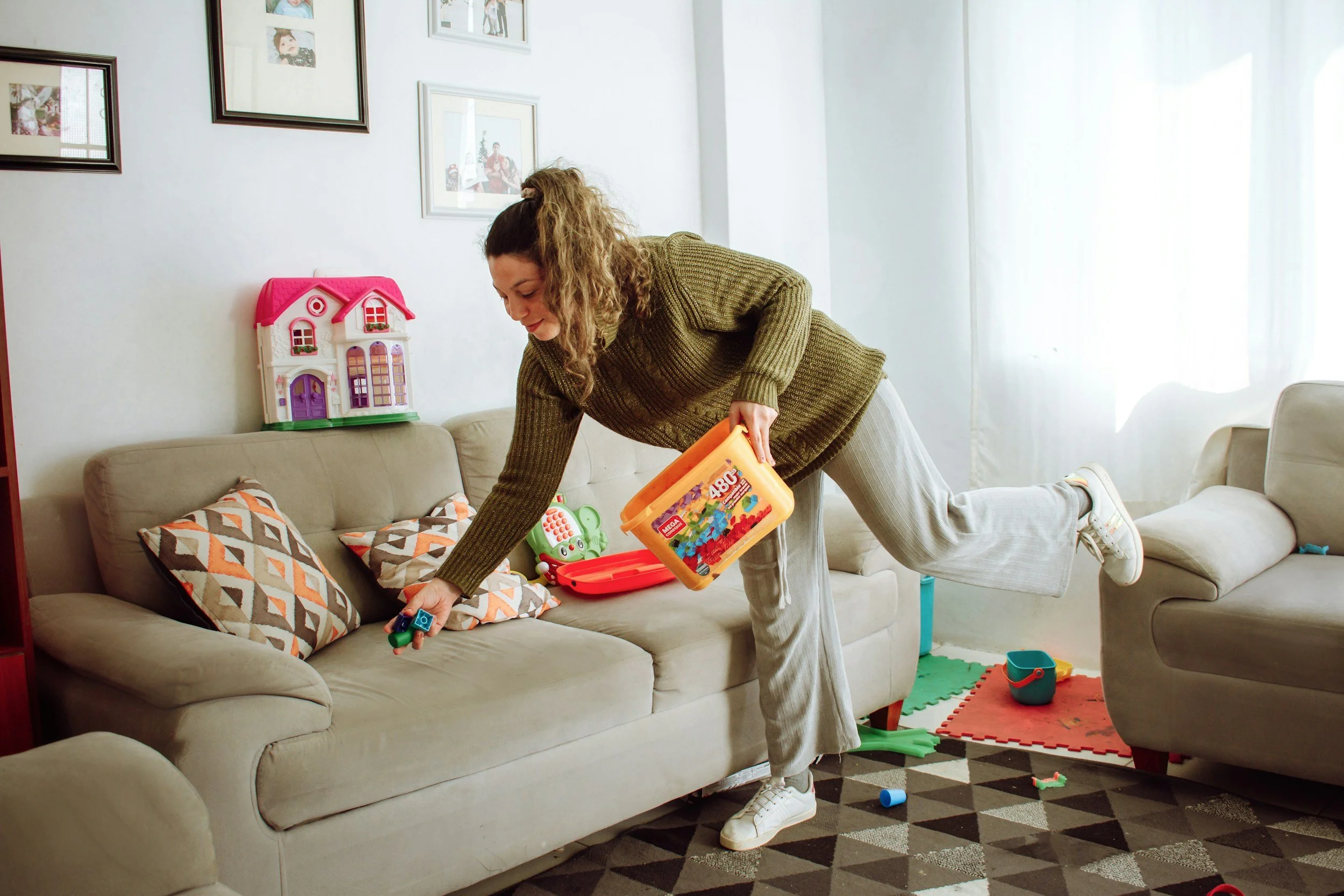 Simple Strategies to Stay Organized with Kids | Episode 002