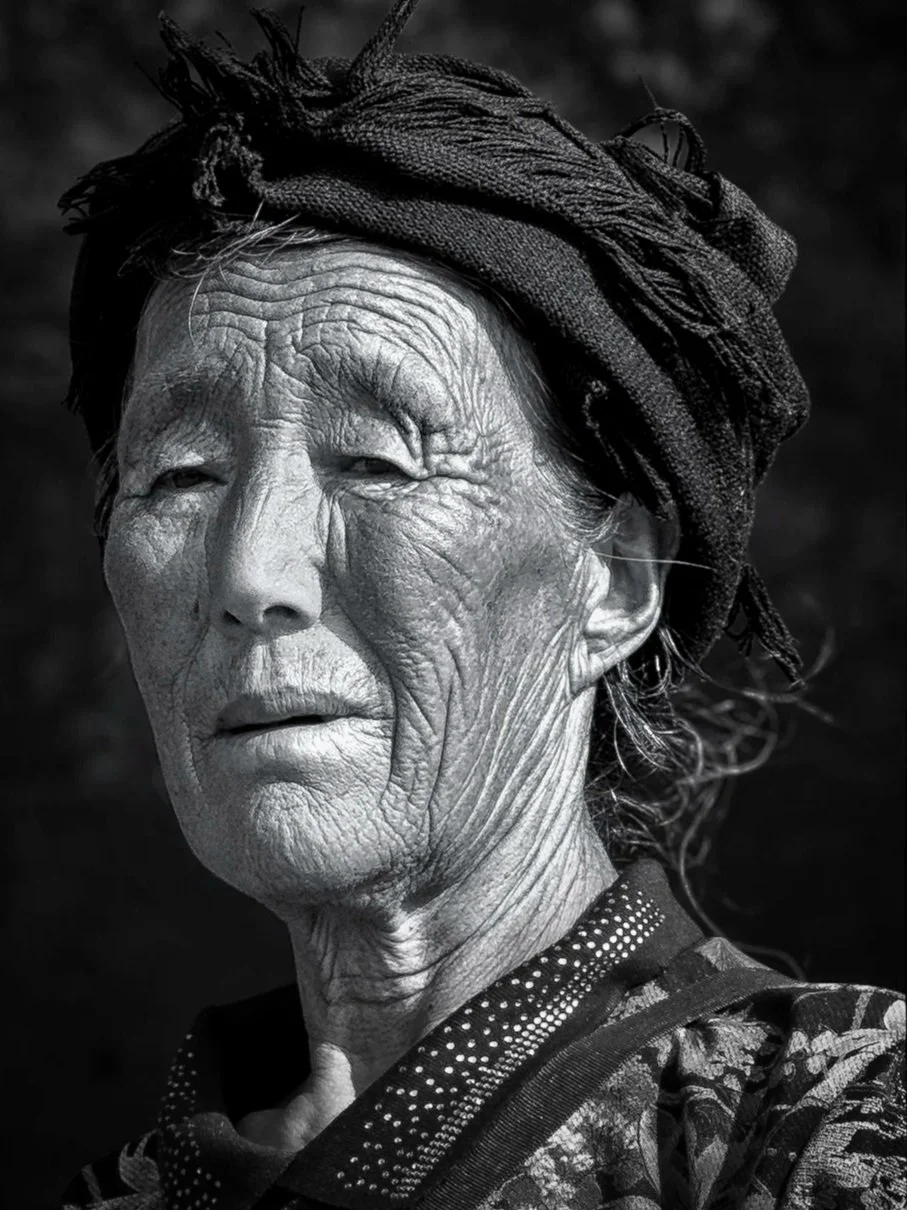 B0000581-Edit+copy.jpg