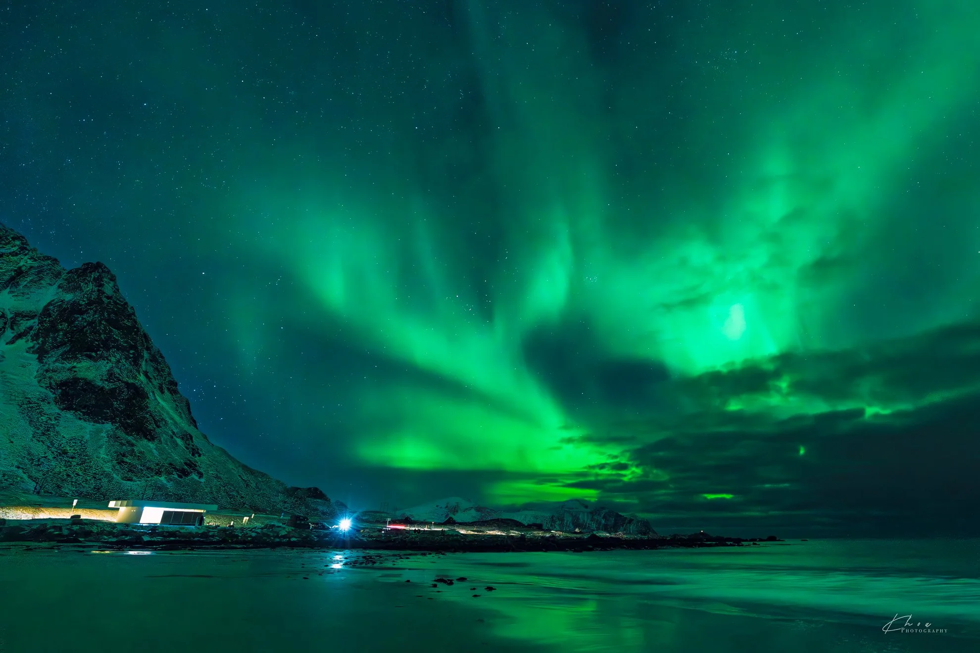 Skagsanden, Lofoten, Norway
________________________________
f/2.8 - 1.3 s - ISO 3200
Sony A7RV
FE 16 - 35 F2.8 GM II @ 16 mm
________________________________