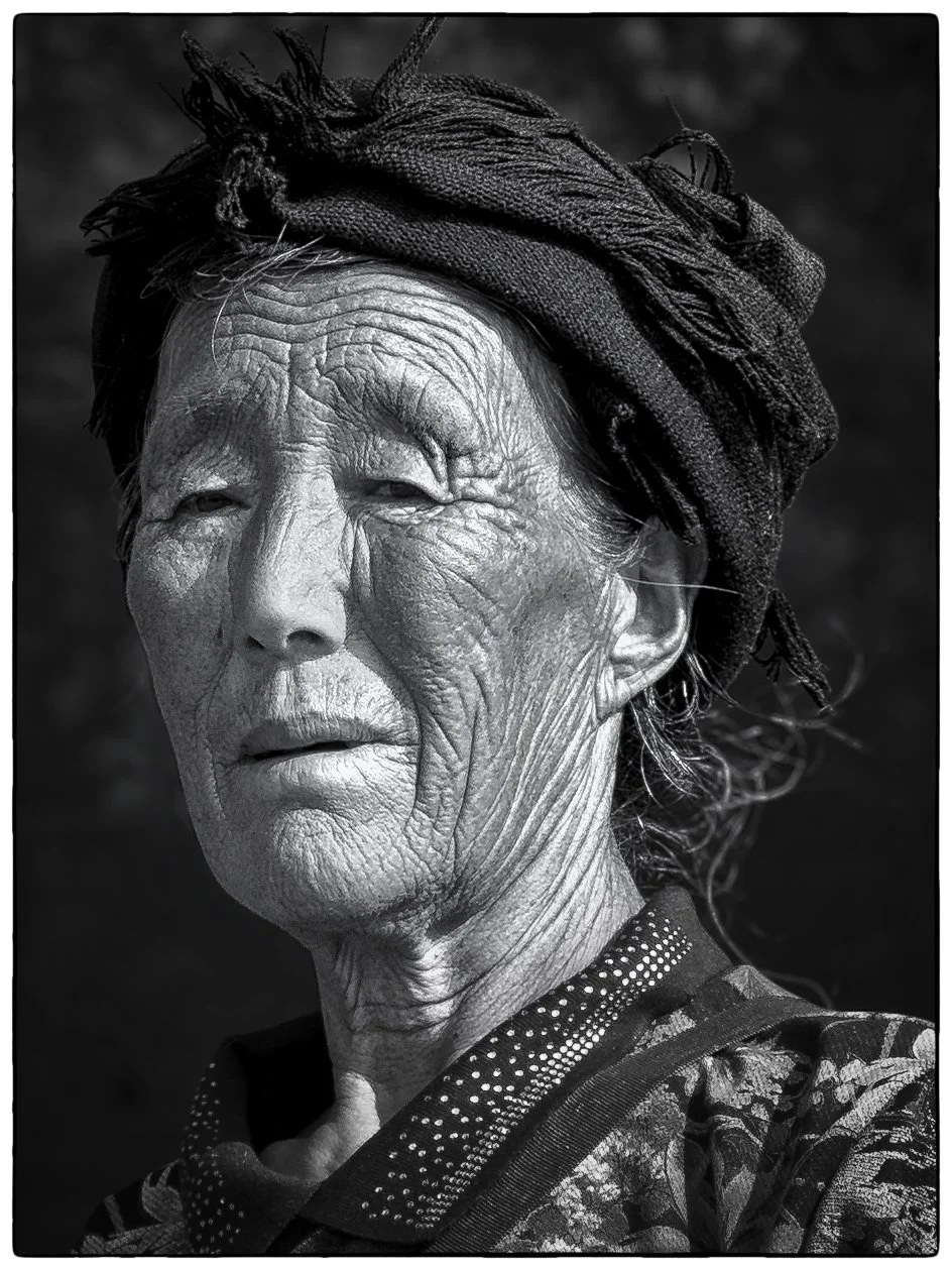 The Very Old Woman
Leshan, China
