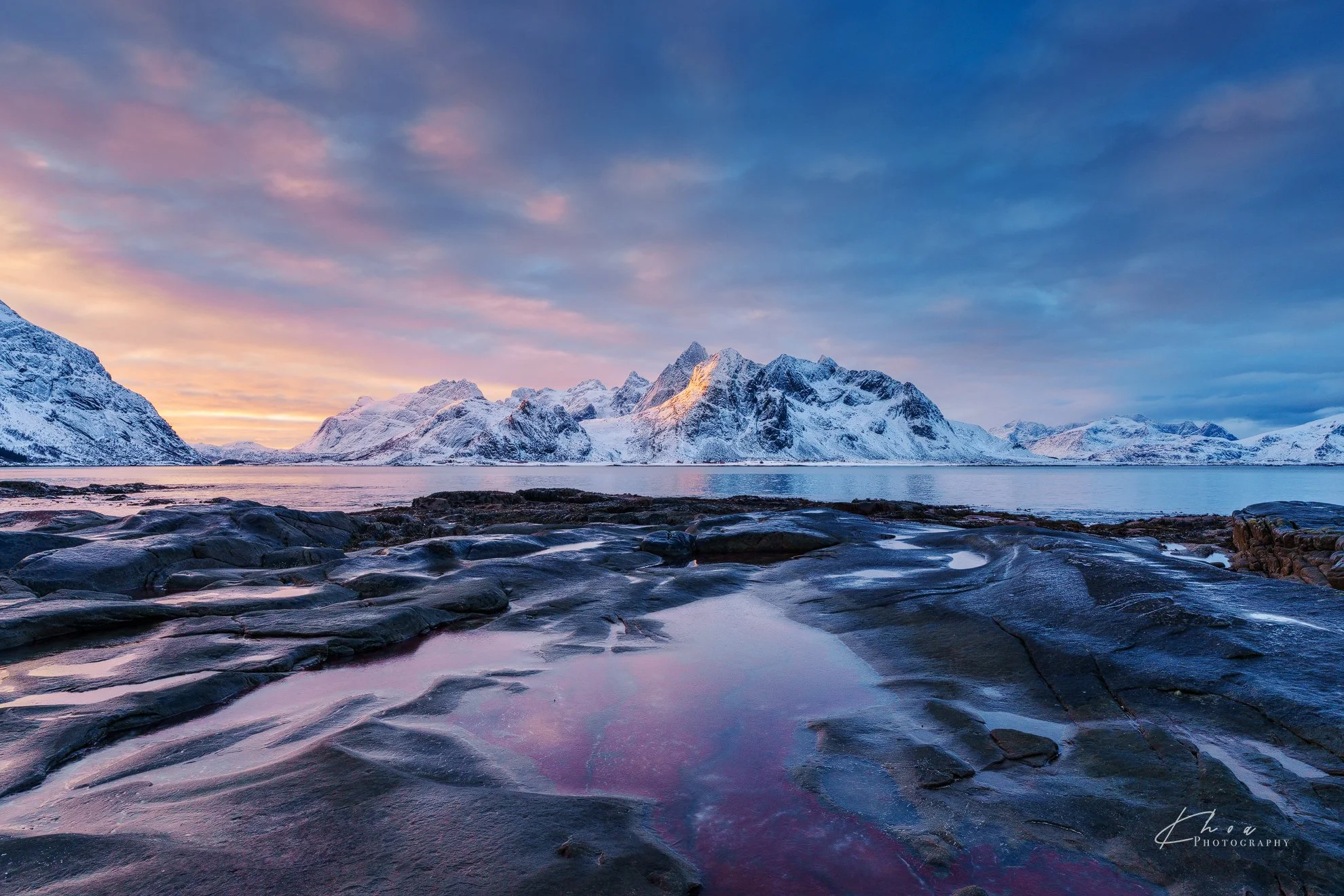 Napp, Lofoten, Norway
_____________________________
f/11 - 1/50 s - ISO 100
Sony A7RV
FE 16 - 35 F2.8 GM II @ 19 mm
_____________________________