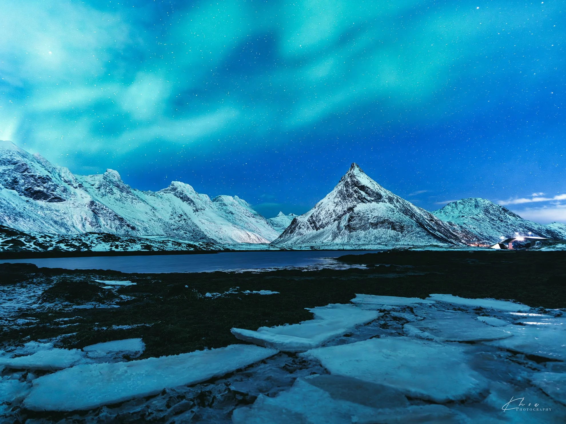 Frevang, Lofoten, Norway
________________________________
f/2.5 - 16 s - ISO 1600
Hasselblad X2D II
XCD 25V @ 25 mm
________________________________