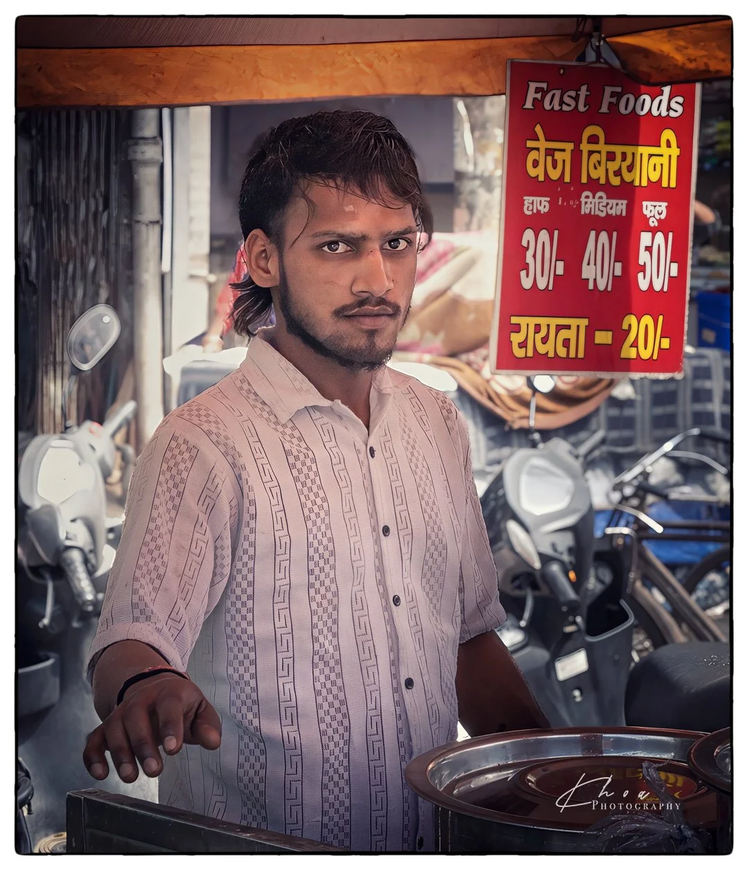 Ready for Indian Fast Food
Chandni Chowk Market, Old Delhi, India