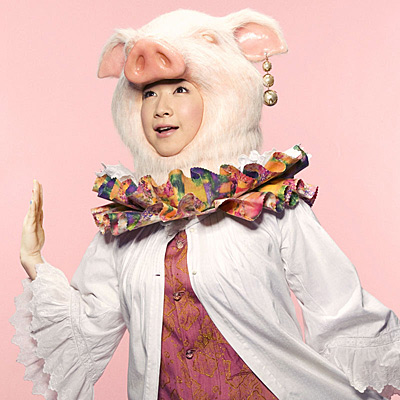 [初回盤]：￥2,800(＋tax)/COCP-60002 1曲ごとにイラスト＆歌詞を本人が書き下ろし。32Pフルカラーブックレット+豪華デジパック仕様。

収録曲
01. 責めないデイ（テレビ東京系｢給与明細｣'07年10月度/全国32局ネット｢Break Point！｣'07年10月度 エンディングテーマ）
02. ぶっ飛ばすぞ（日本テレビ系｢歌スタ!!｣'08年4月の"お題歌"）
03. へぶん（関西テレビ他｢トミーズのはらぺこキッチン 極｣エンディングテーマ）
04. アミリオン（全国3