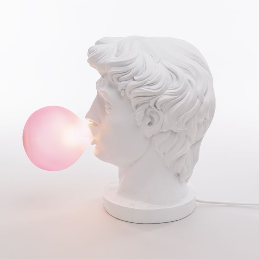 seletti wonder bordslampa i sidovy med rosa bubbla