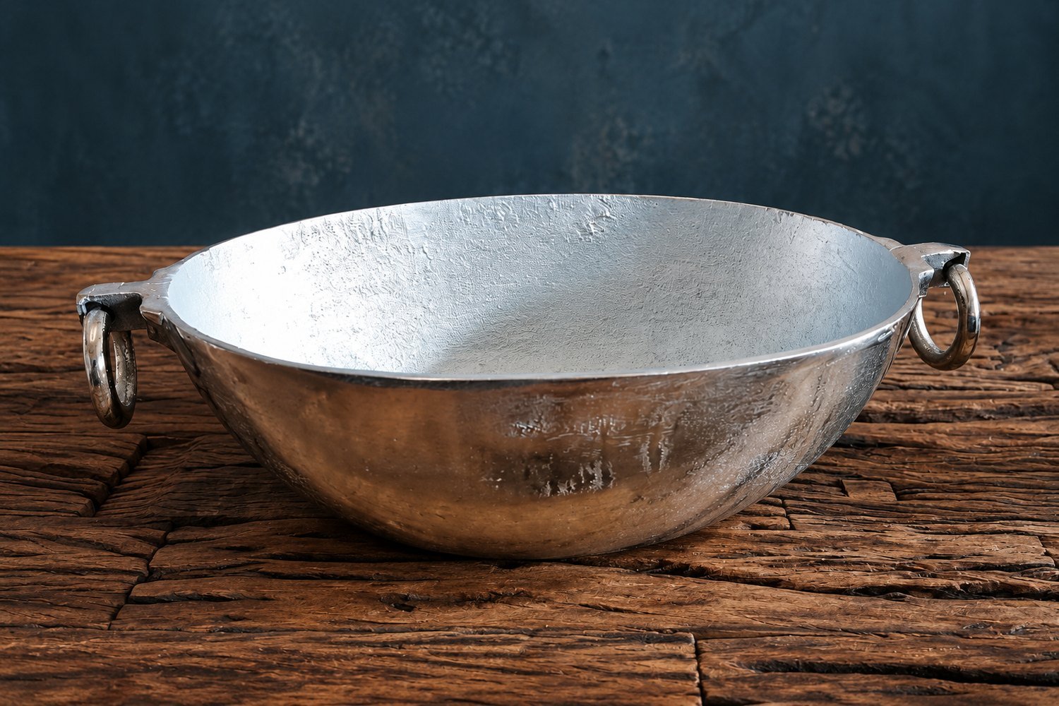 oval-skal-aluminium-ringhandtag-webb.jpg