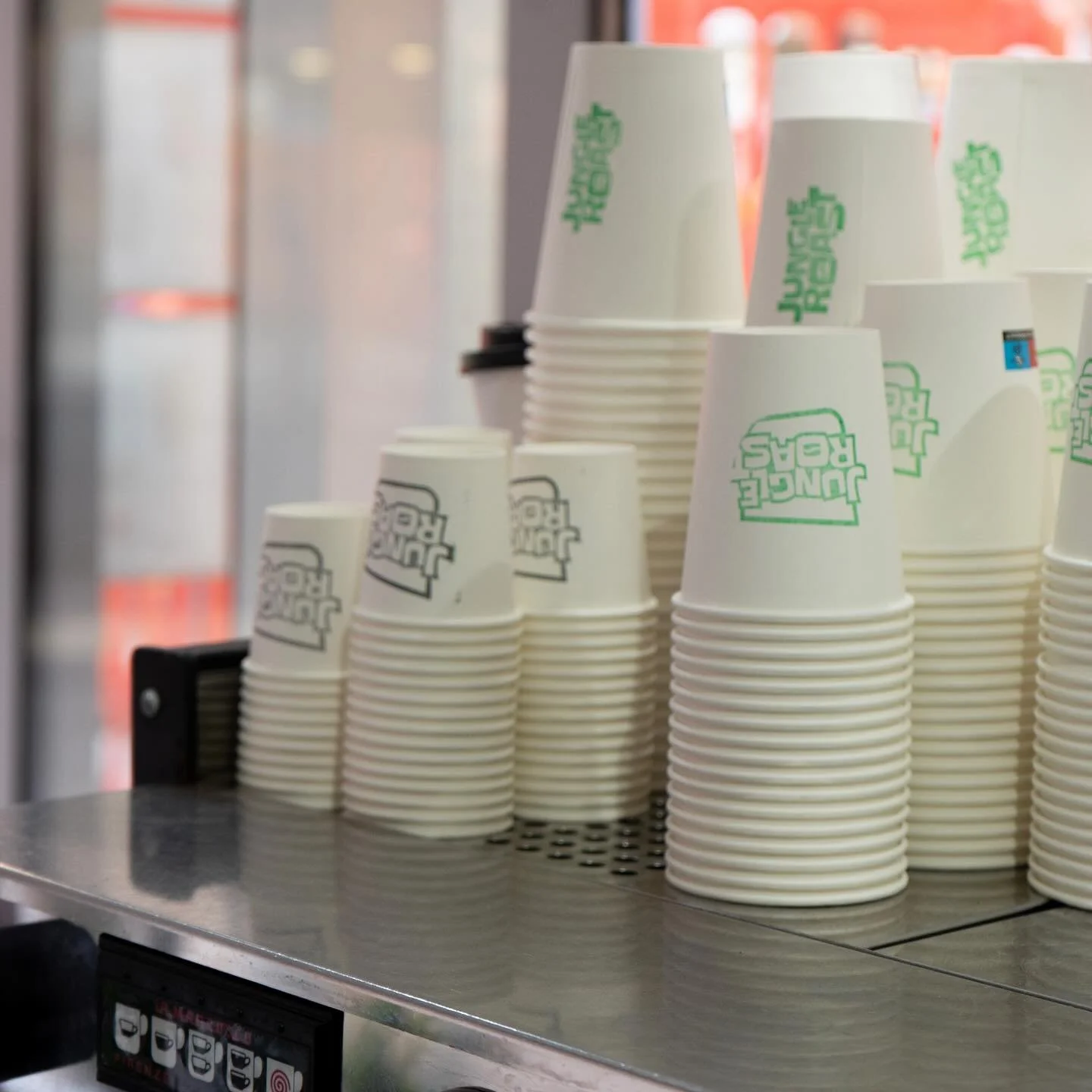Stamped by hand every time
#jungleroast #westminster #london #coffee #londoncoffeeshops #londoncoffee #matcha #matchalatte #filter #westminsterabbey