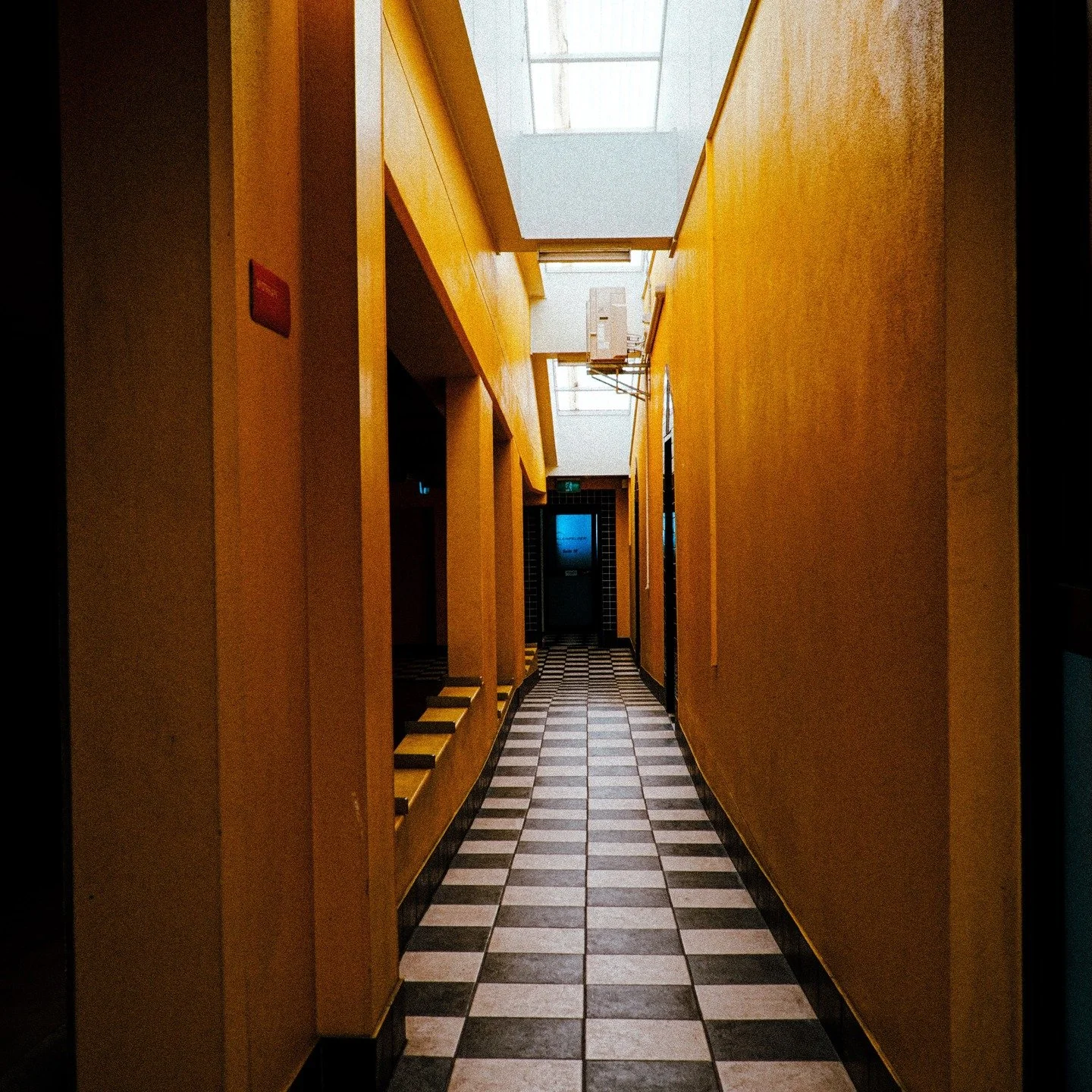 📸 Quick Post Series - UA10 
@lightroom #preset #urban