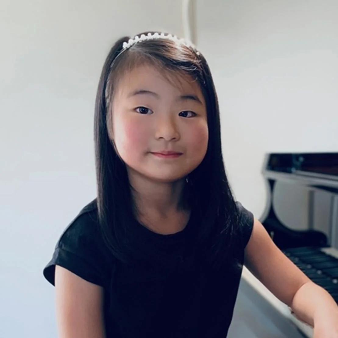 PolMusicA. Competition. Young talents. Australia. Melbourne, Sydney, Brisbane, Adelaide, Perth. Victoria, NSW, Queensland, SA, WA. Polish Music Winner. 2022 Mia Gu, piano