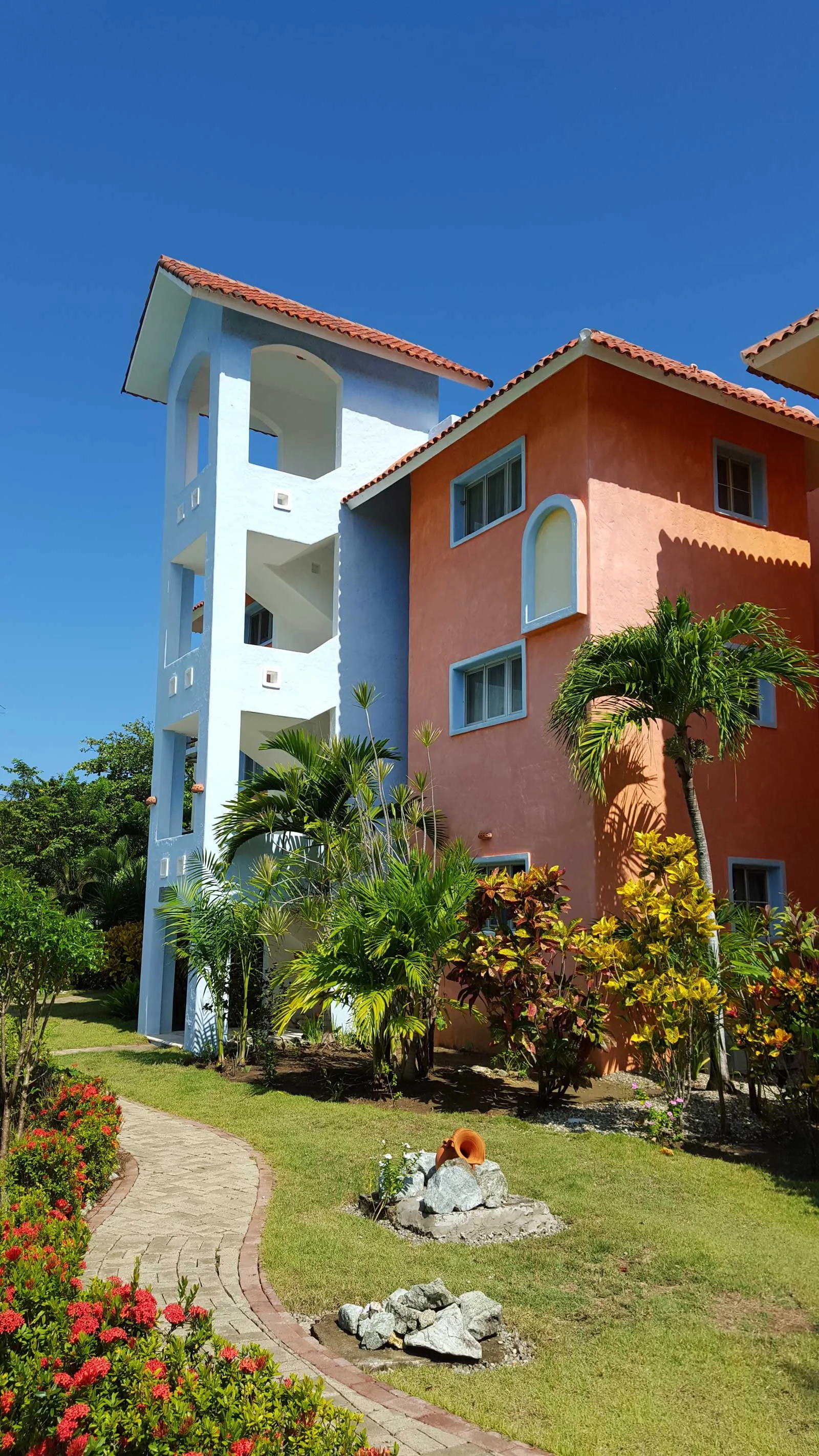 An image of The Cultural Center.