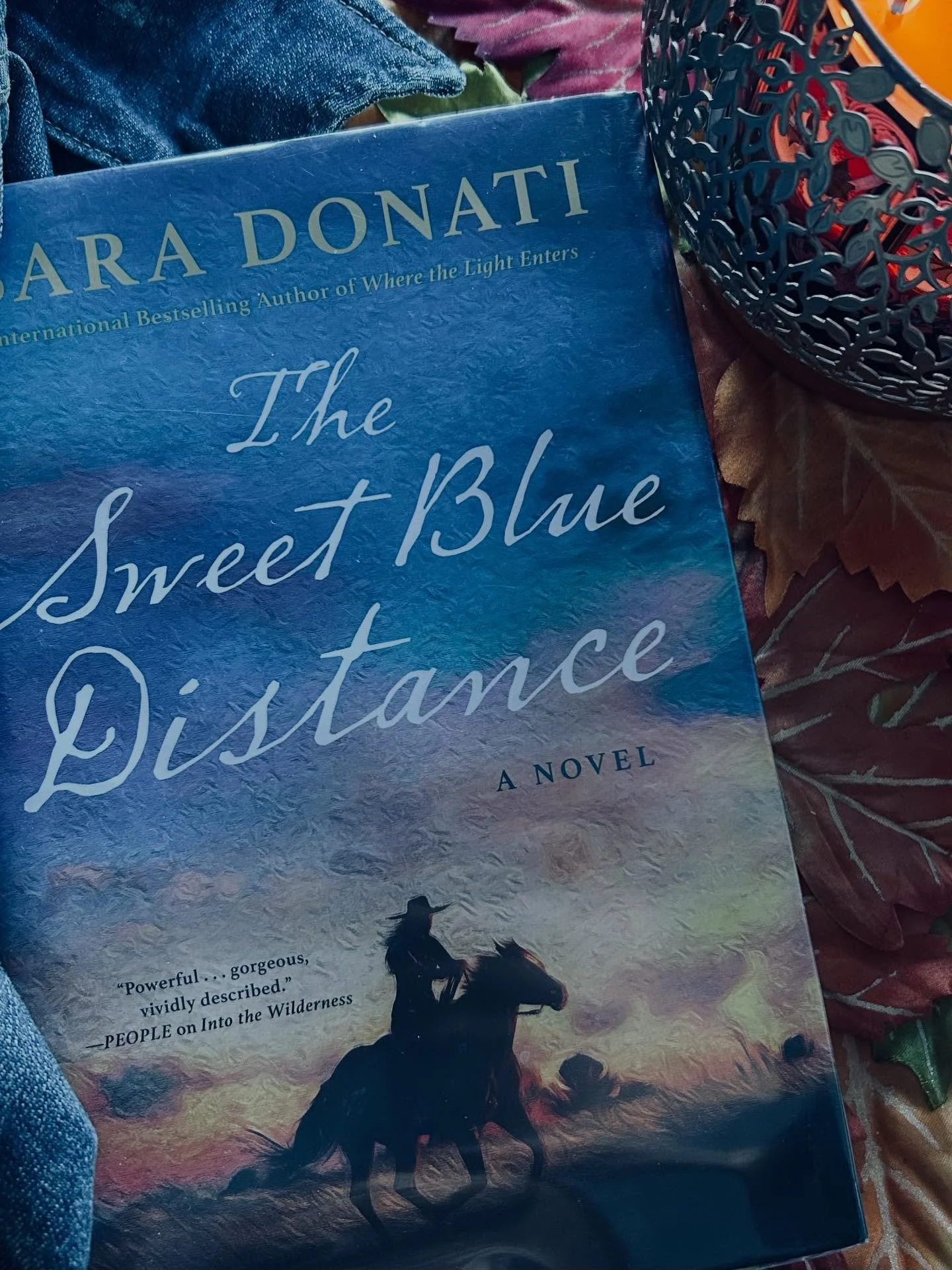 💥Book Review💥

Been a while since my last book review, but here we go again. &lsquo;The Sweet Blue Distance&rsquo; was a LONG read. almost  800 pages long. Basically &lsquo;Doctor Quinn&rsquo; meets &lsquo;1883&rsquo; and &lsquo;Call the Midwife,&r