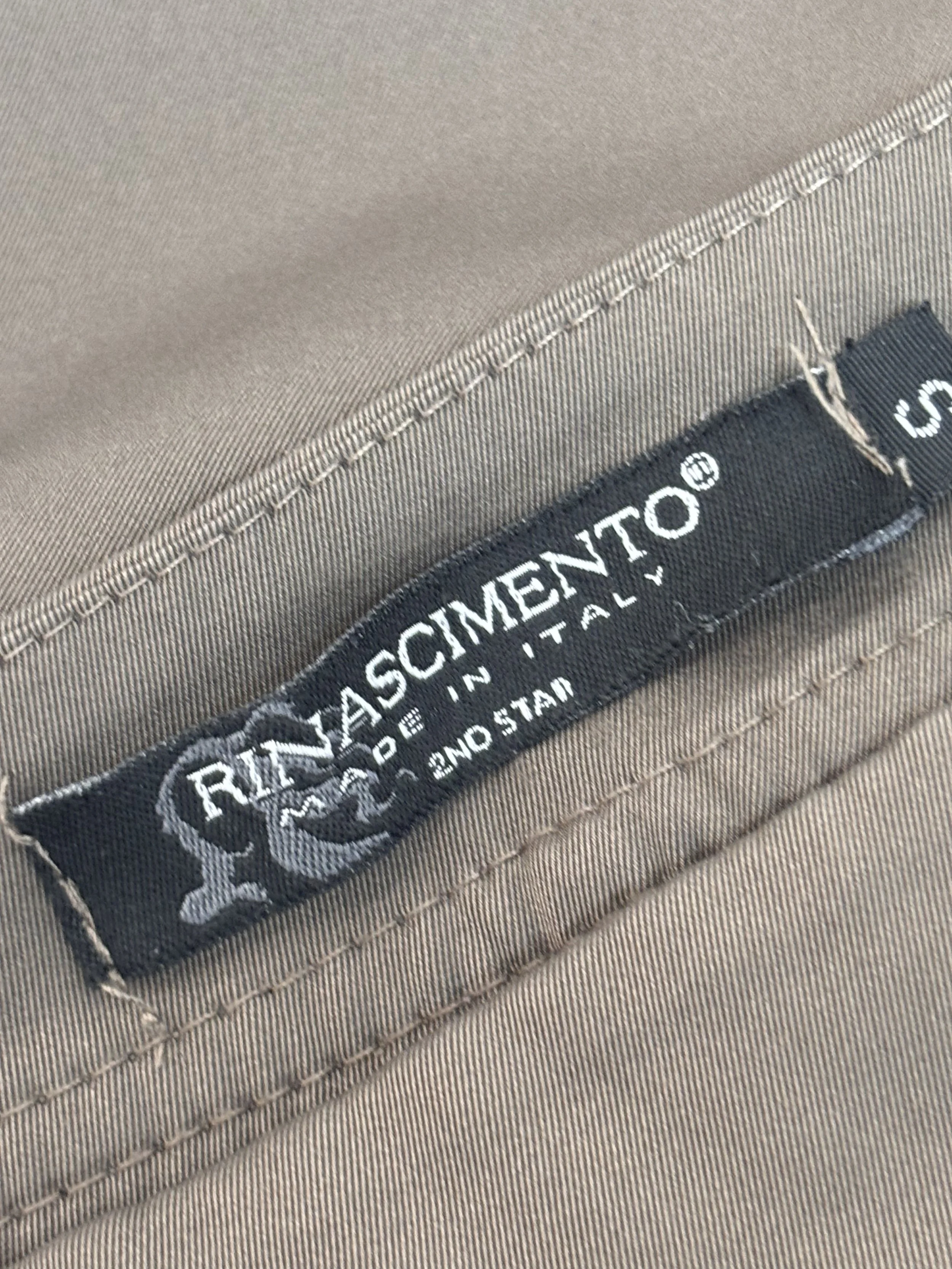 Rinascimento Made in Italy designer label close-up