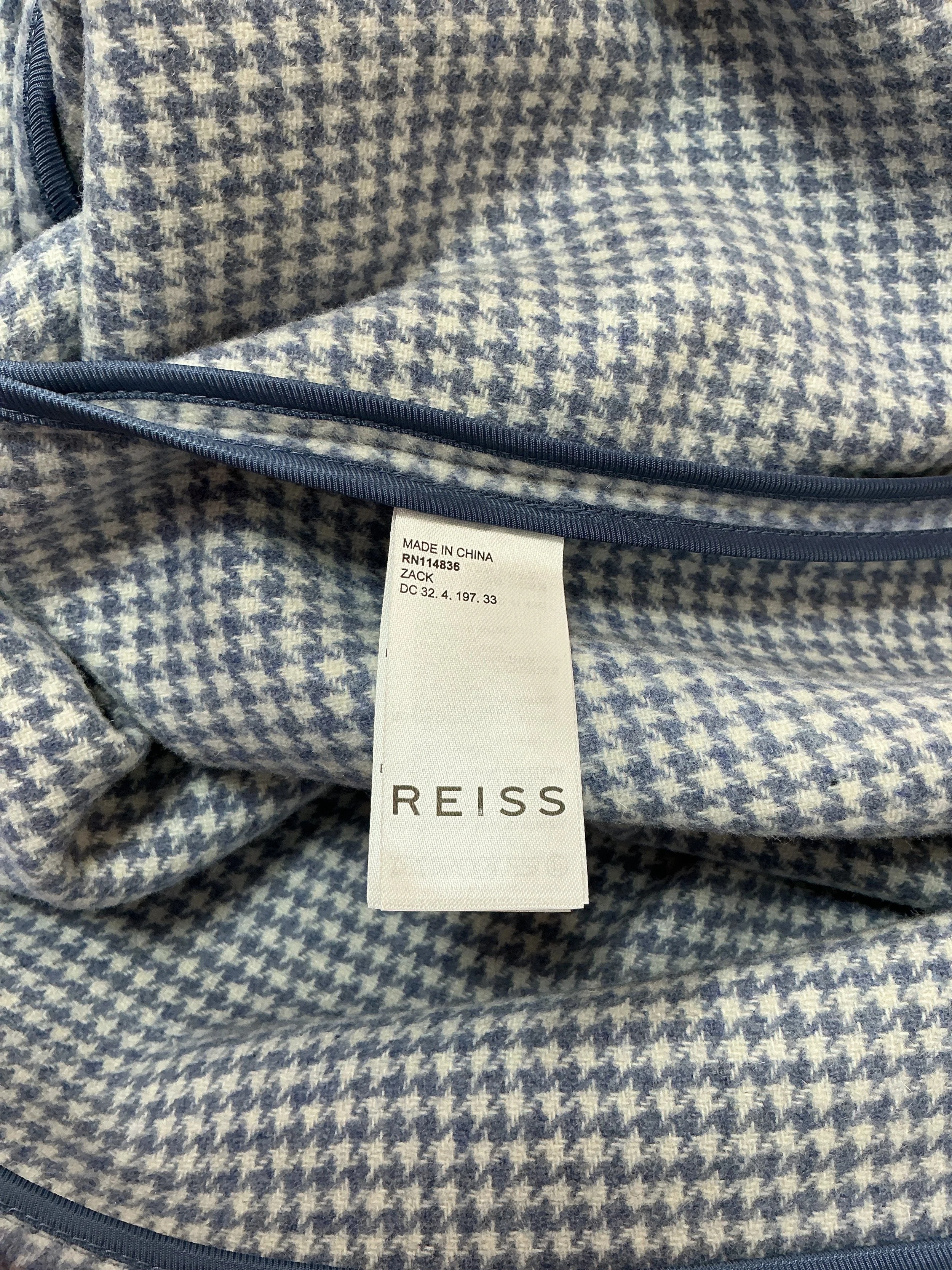 Reiss brand label inside men’s blue and ivory houndstooth wool blend overshirt, size S.