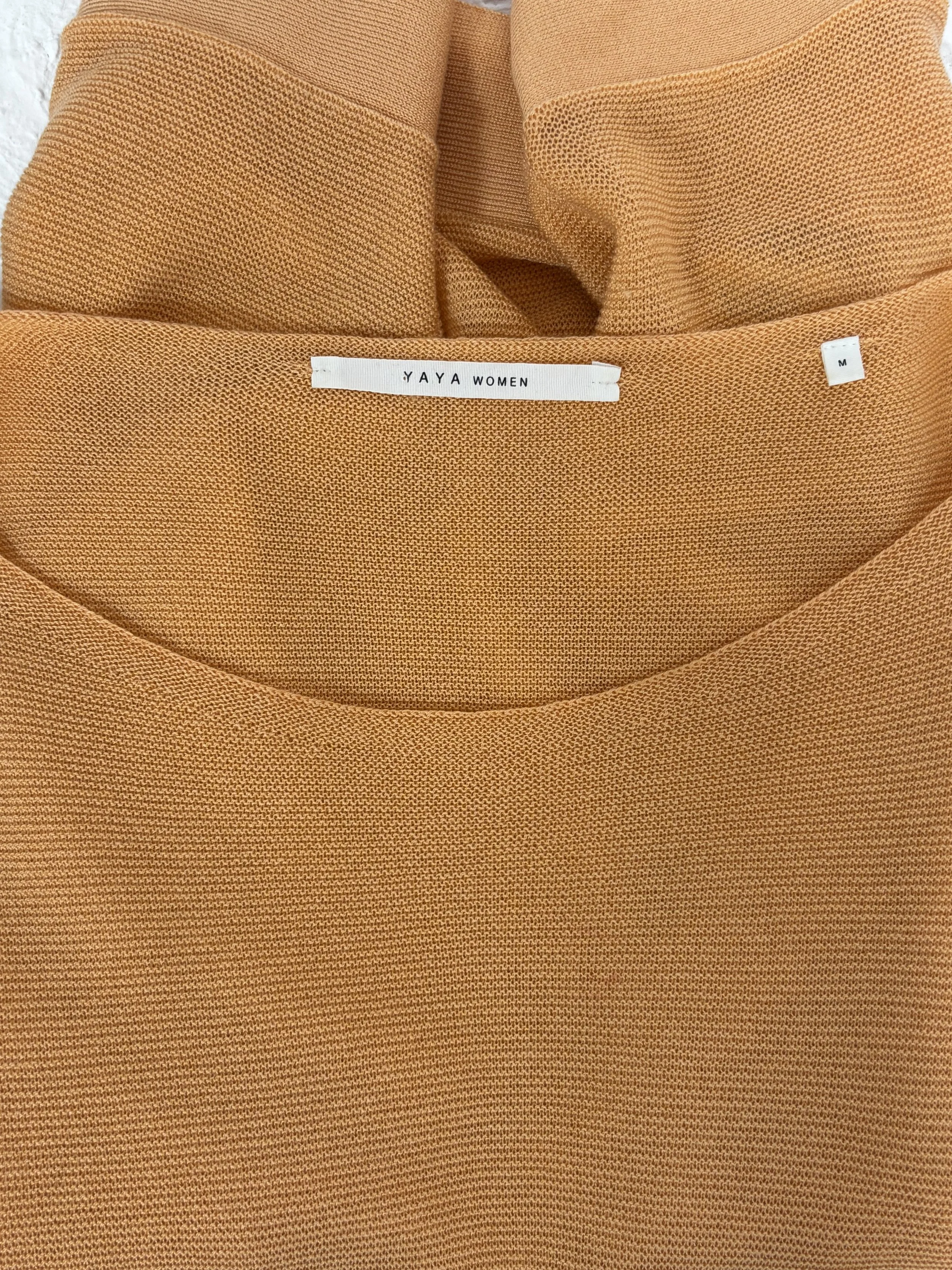 YAYA Women orange knit top brand label and size M