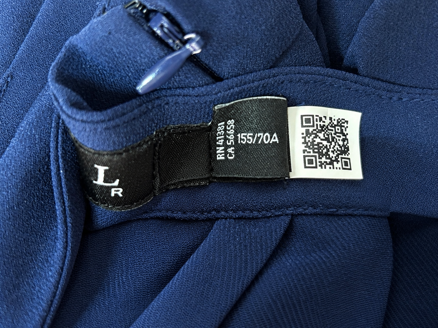Lauren Ralph Lauren skirt product label with RN 41381 and QR code
