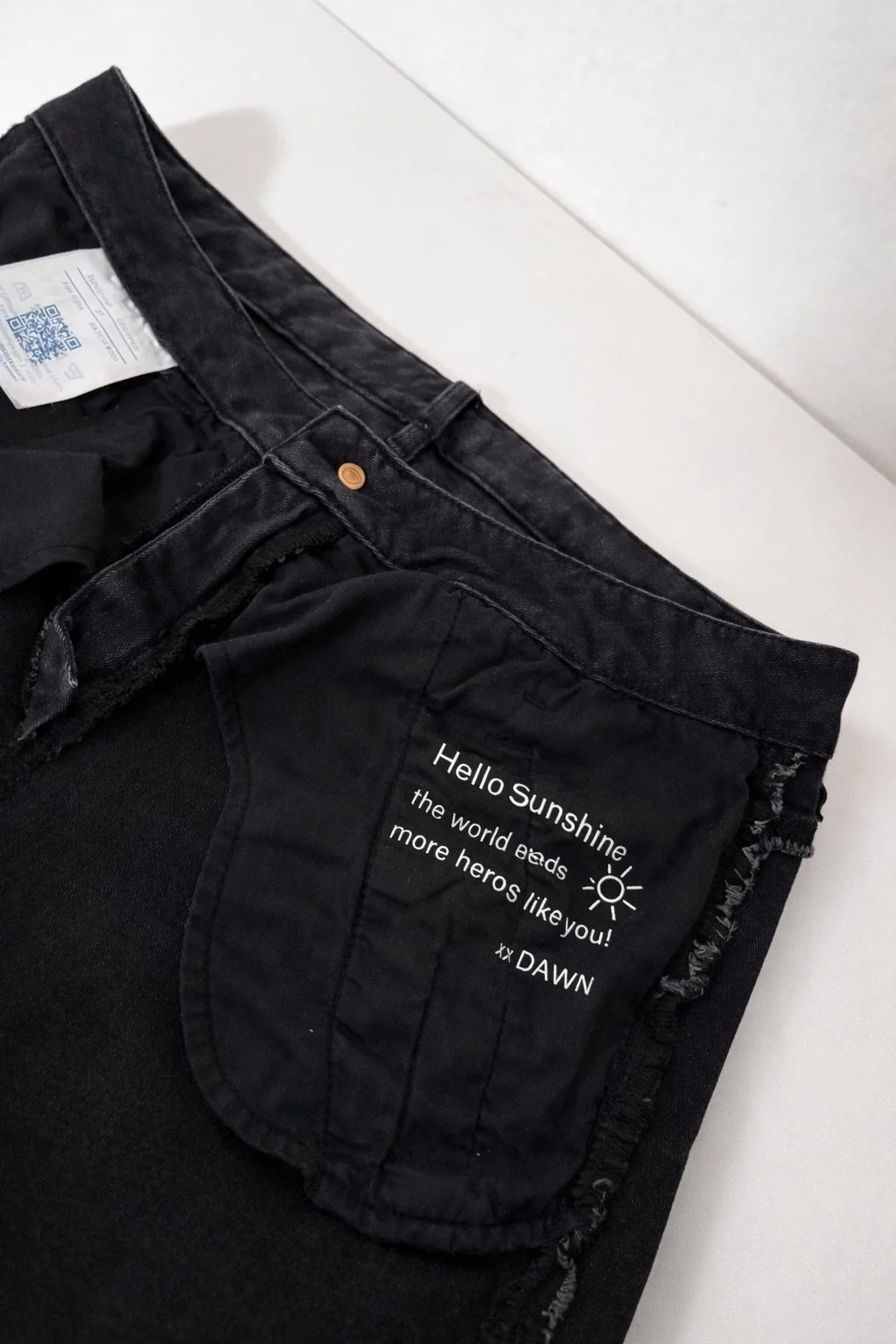 Interior view of DAWN Sunshine Cropped women’s jeans with printed lining detail