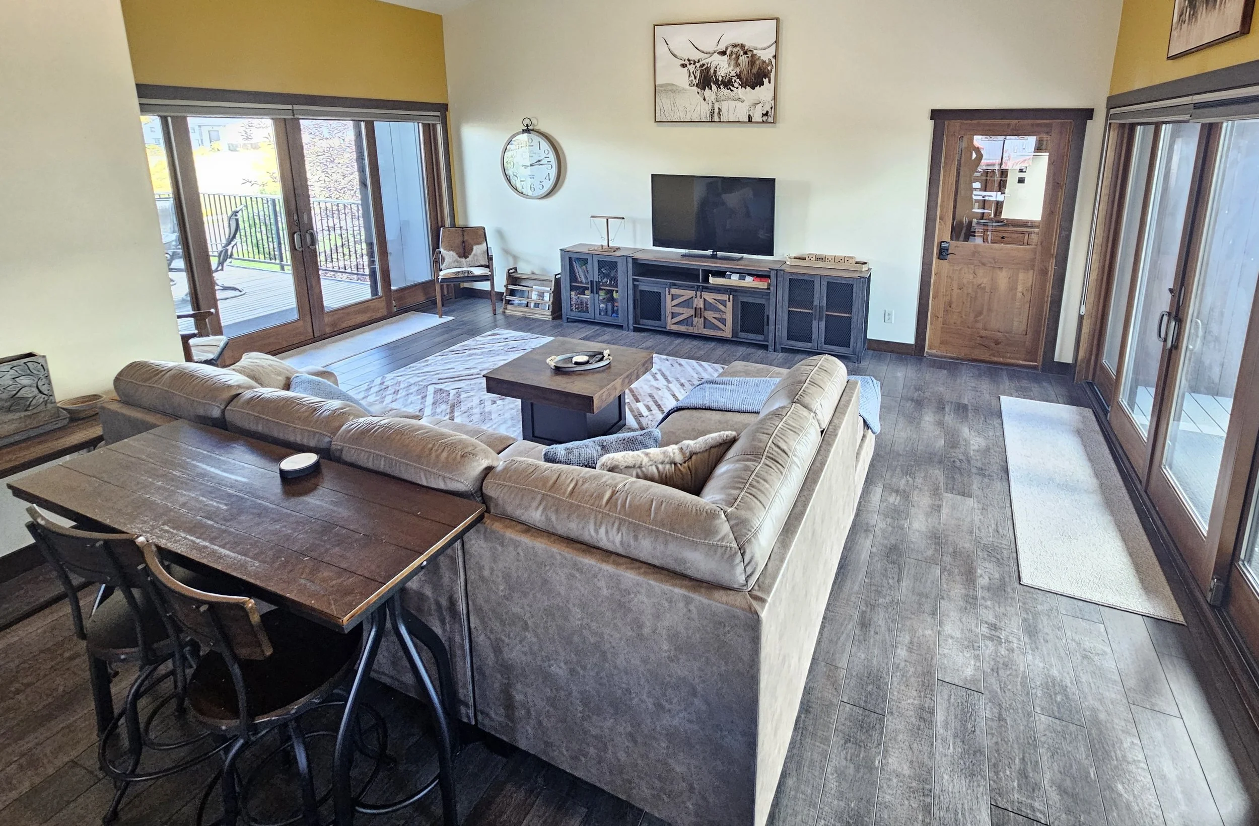 The Farmhouse Vacation Rental is your perfect Montana getaway. Whether you are local or traveling to the area, this spot will make you feel right at home with gorgeous mountain views.