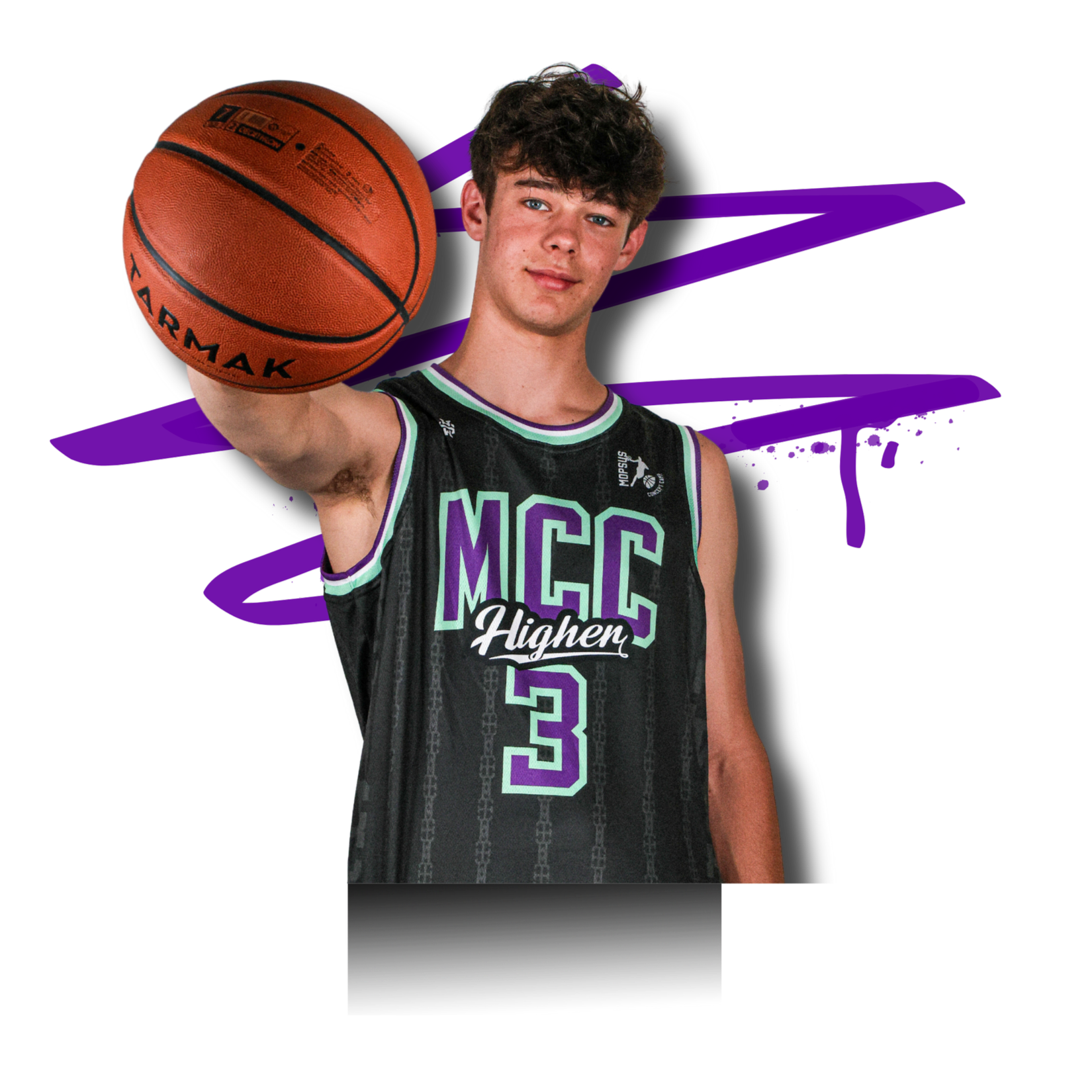 Jeune homme en maillot de basketball noir avec le numéro 3, tenant un ballon de basketball, posant devant un fond noir avec des lignes violettes.