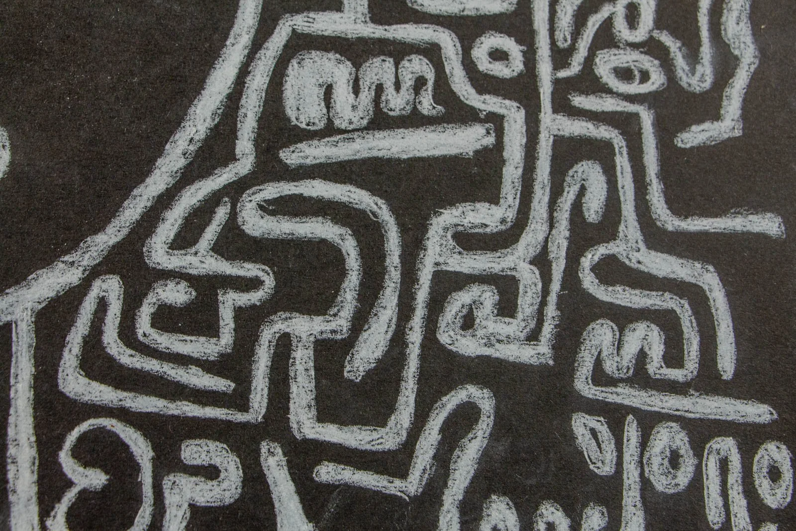 Synaptic Mythos 003 detail: along the profile edge, cresting “mmm” hair marks above a curving cheek; soft, powdery edges over deep black