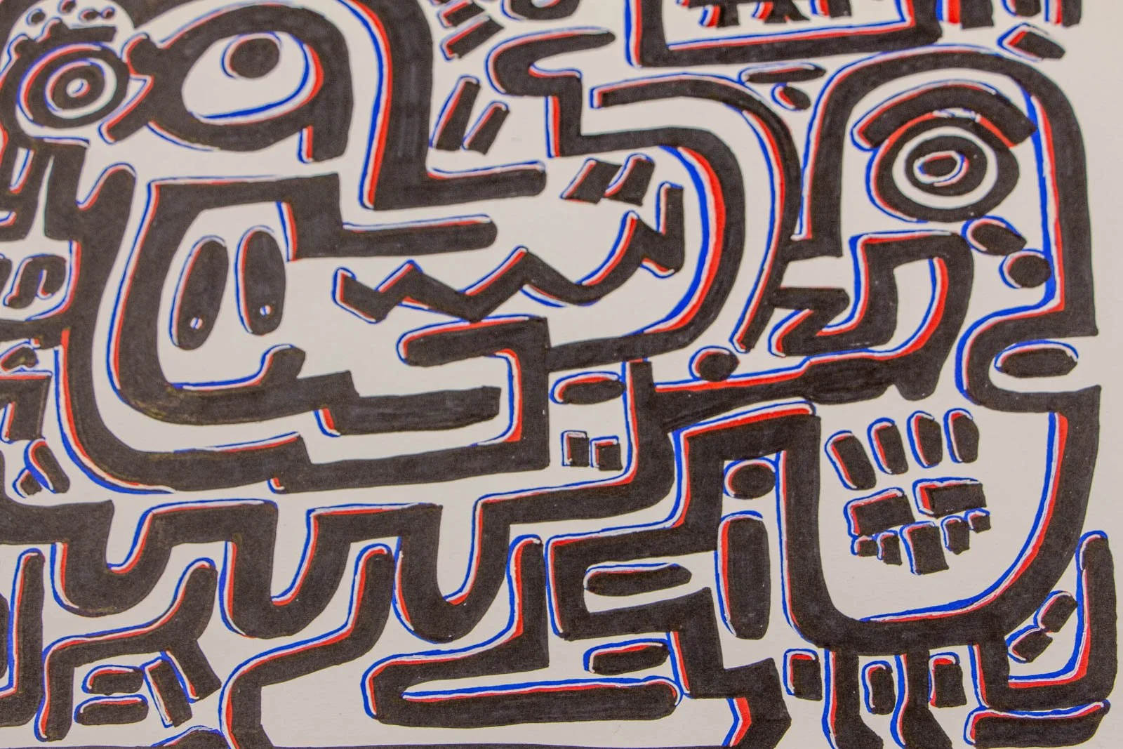 Flux Impromptu 001 detail: upright mask, long nose, almond eyes, and stepped cheek bars; chromatic shift hugging the form