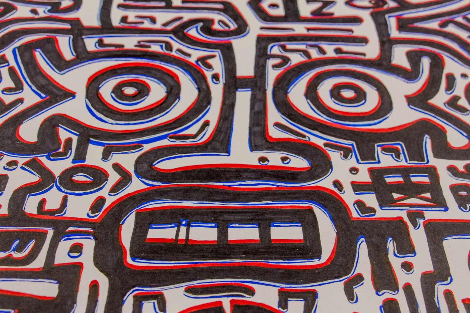 Flux Impromptu 002 detail: central mask, wide ringed eyes, long bridge nose, and bar-teeth mouth; red/blue echoes vibrating around dense black