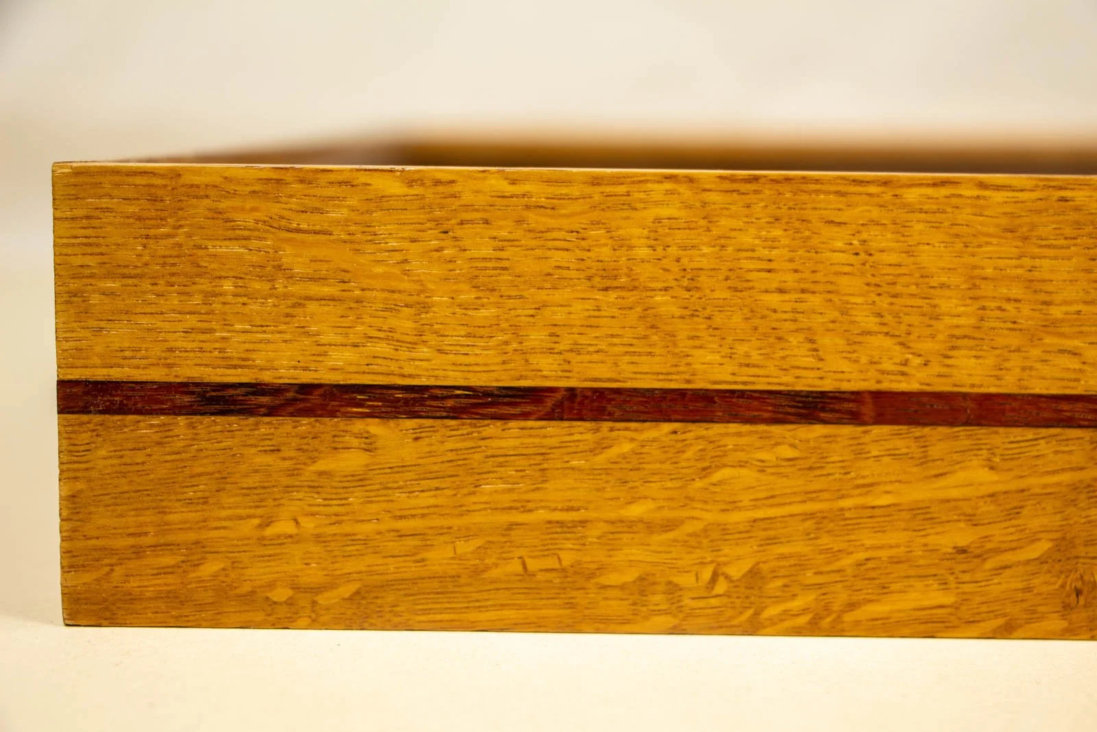 Golden Nostalgia 001 frame: oak and mahogany