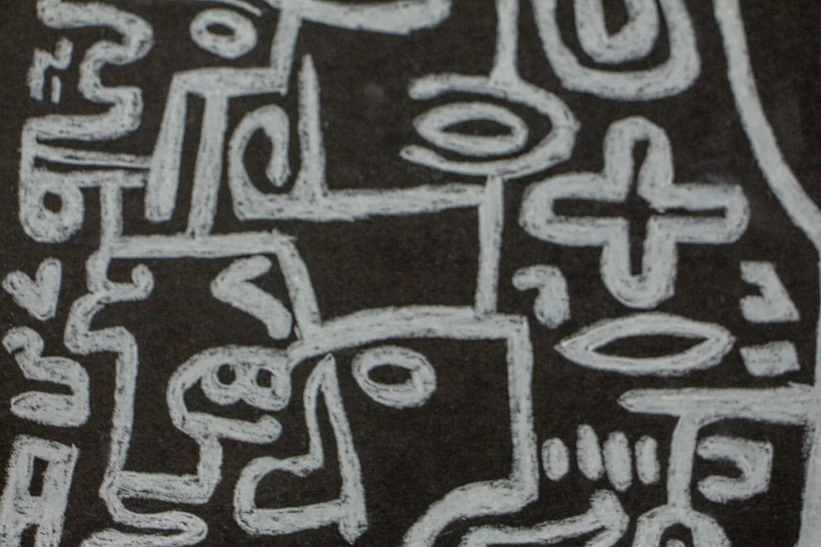 Synaptic Mythos 001 detail: corner vignette with stacked signs, dots above an oval “mouth,” small ladder marks; curved channels weave around a square node