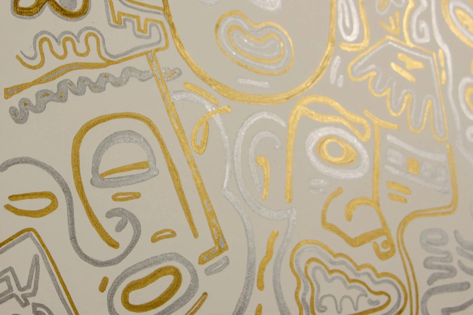 Golden Nostalgia 002 detail: close crop, crowned head; gold rides a silver underlayer; micro-sparkle where ink pools