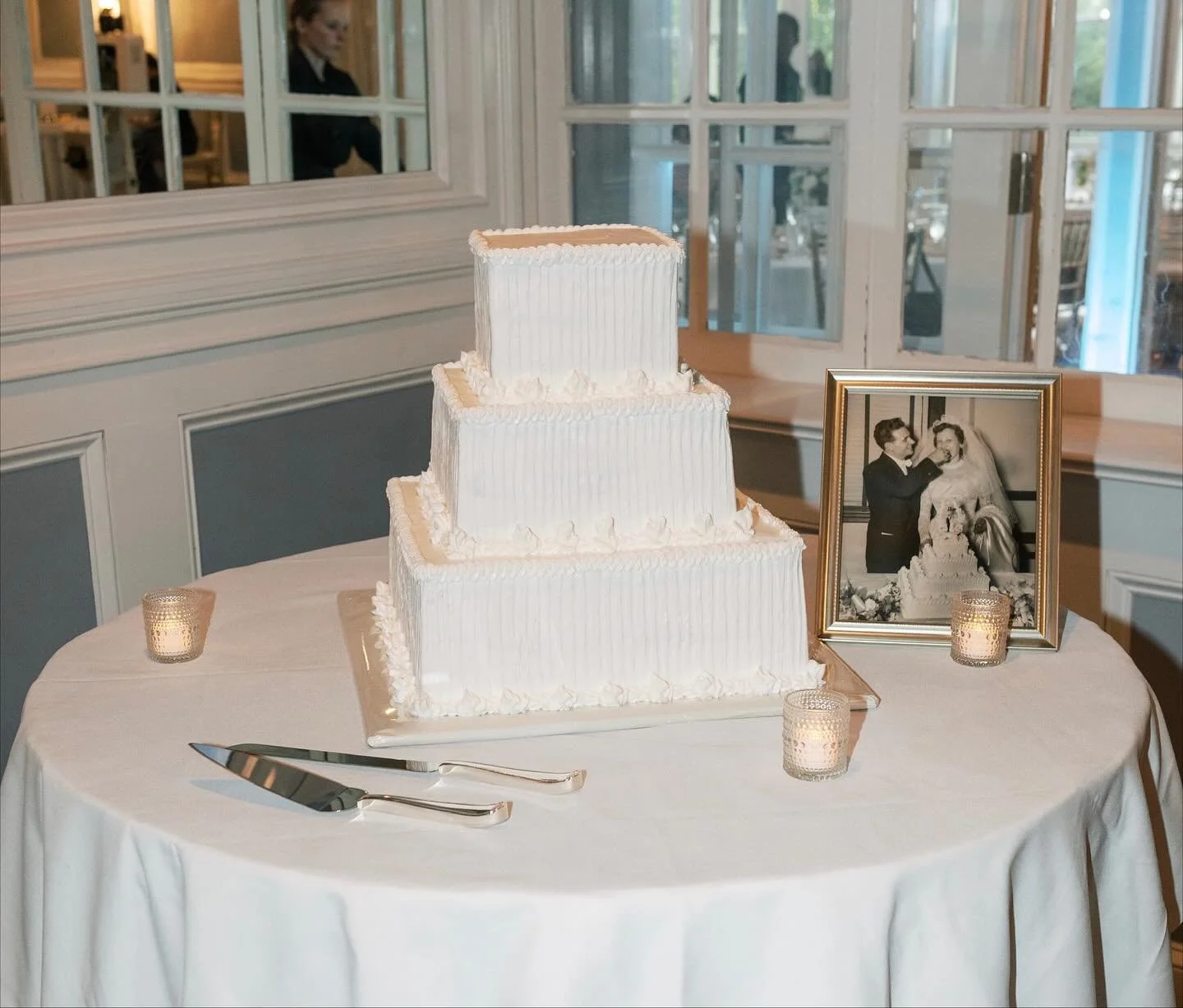 We believe the best events are the most personal. At THK, we love bringing your ideas and traditions to life — whether it’s recreating your grandmother’s cake, crafting a collage of your married guests on their big day, or  recreati