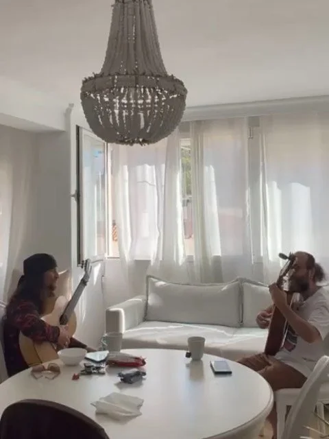 A great day with an incredible musician and friend @elamirguitar, I am learning so much 😍😍😍

Such an incredible opportunity to be able to advance my self  as a musician, performer, and composer with such a great master.

Thanks to @ontarioartscoun