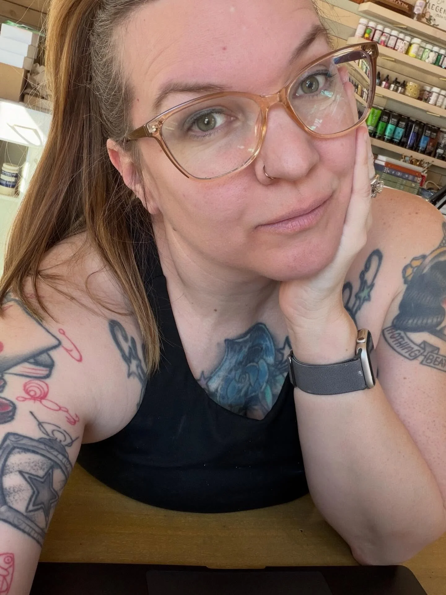 Spent most of the day in the studio working on some new things and playing with art mediums. I have such a hard time picking a medium I love so many! #art #creatingnewthings #cantfocus