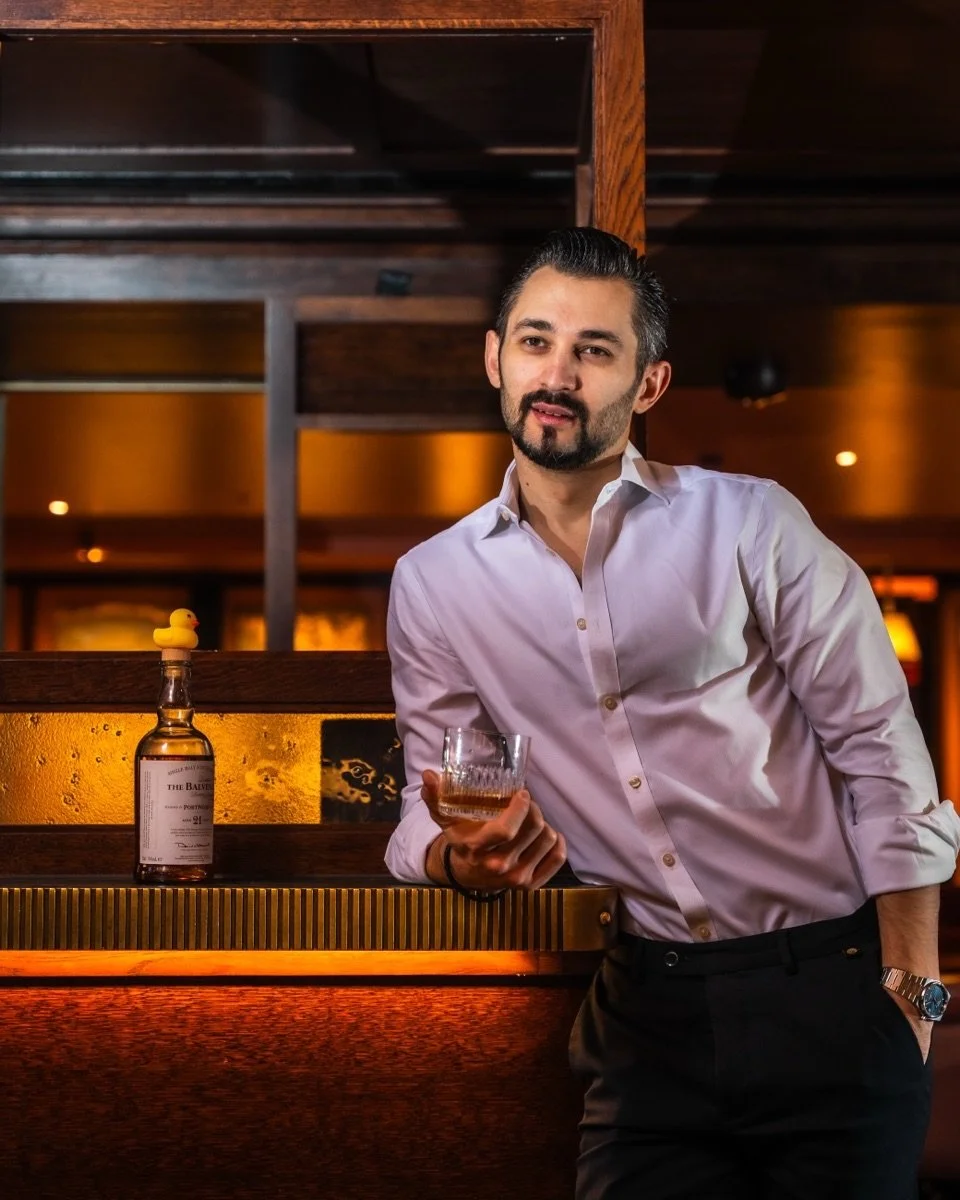 Few shots from our January shoot with @bernardoneuf &mdash; and of course our surprise co-star, Lola the duck 🦆🤣

Not all heroes wear capes. Some just casually waddle into frame.

#behindthescenes #januaryshoot #sommlife #contentcreation #beveragel