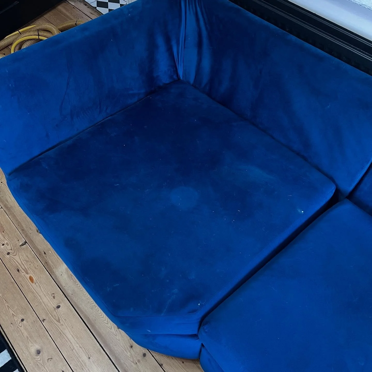 Some satisfying Before &amp; Afters from a sofa job 🧼 🫧 
#cleaningmotivation #smallbusiness #supportsmallbusiness #instaclean #ResidentialCleaning #CommercialCleaning
#officecleaning #carpetcare #dirtbegone #transformation# #clean #carpetcleaning #