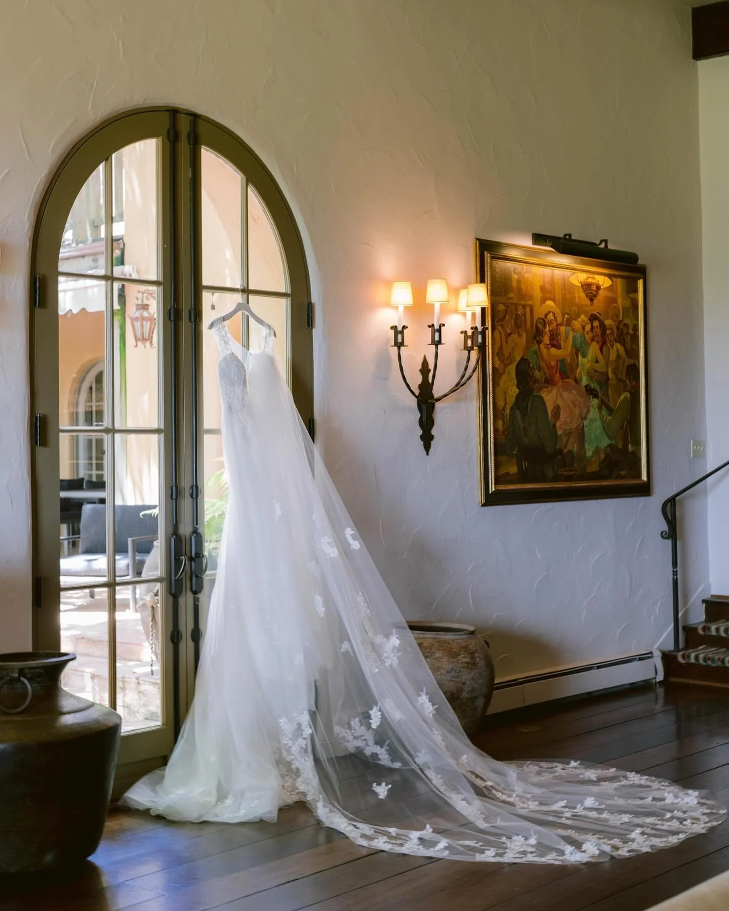 Planning your storybook wedding? Start here. 

We asked Chanda Daniel&rsquo;s ( @cd_chandadaniels ), noted wedding designer + wedding planner on all things weddings- from how to &ldquo;recession proof&rdquo; your nuptials in a torrid economy- to what